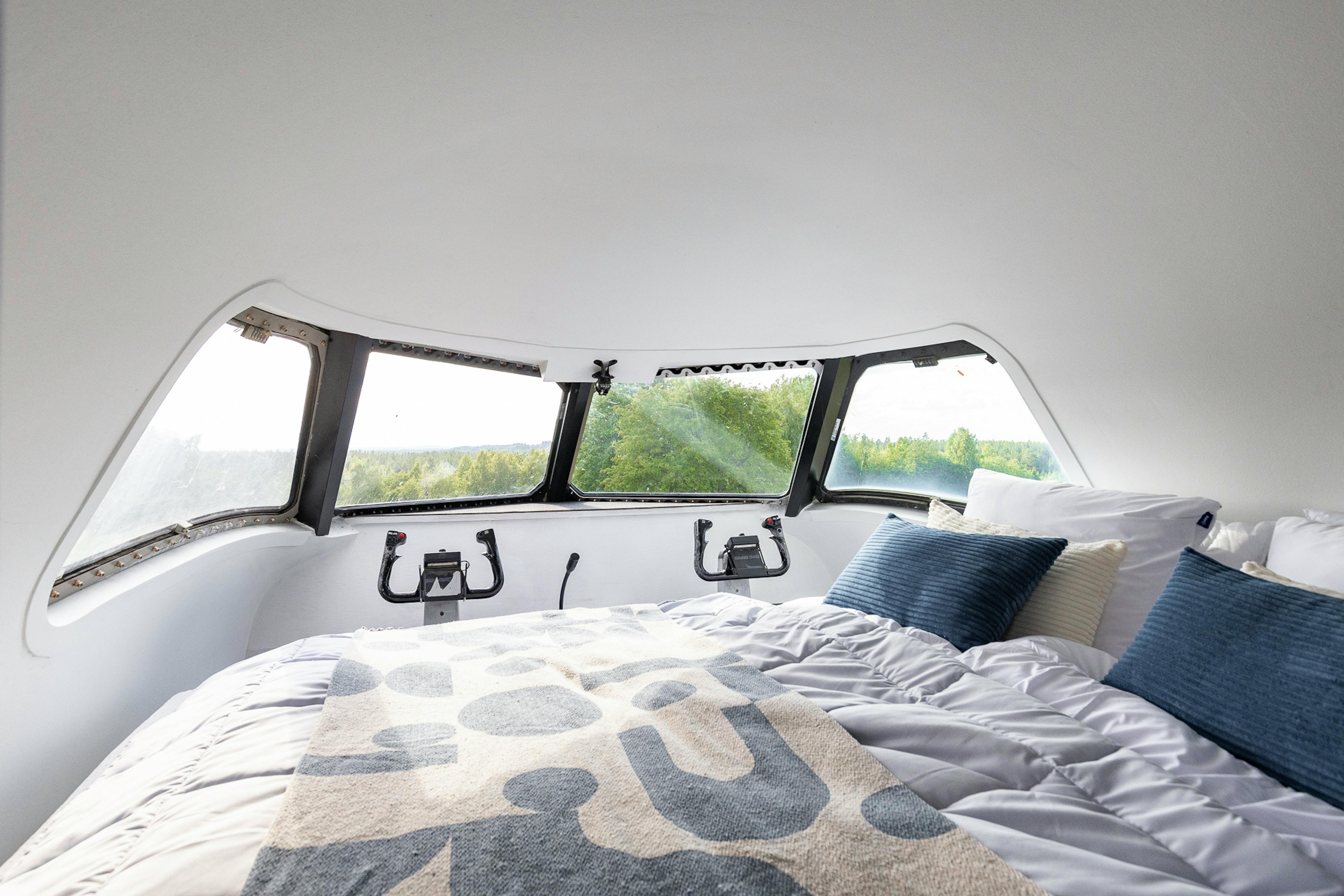 ILMATAR Airplane Lodge - Image 3