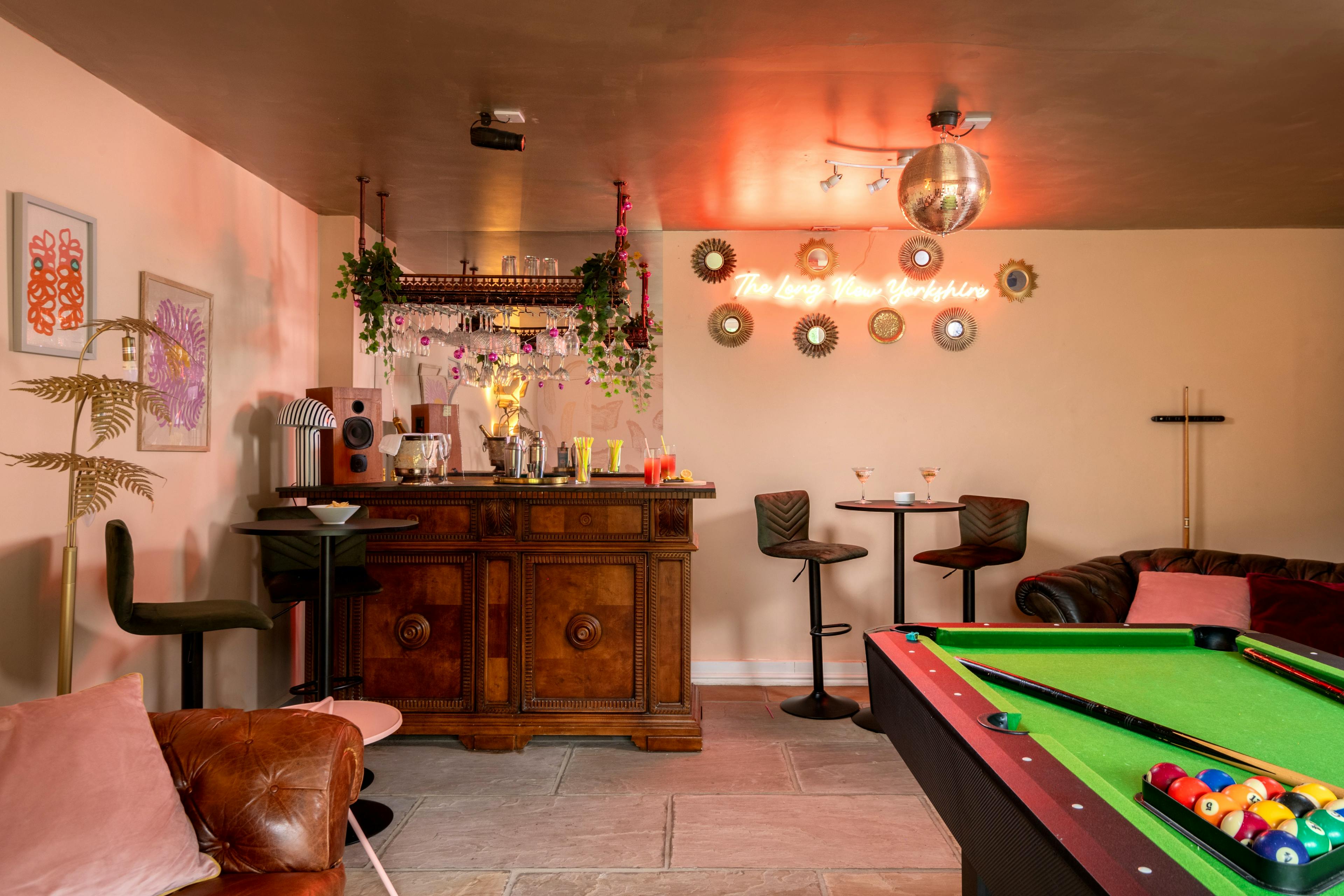 Cocktail bar, disco ball, karaoke