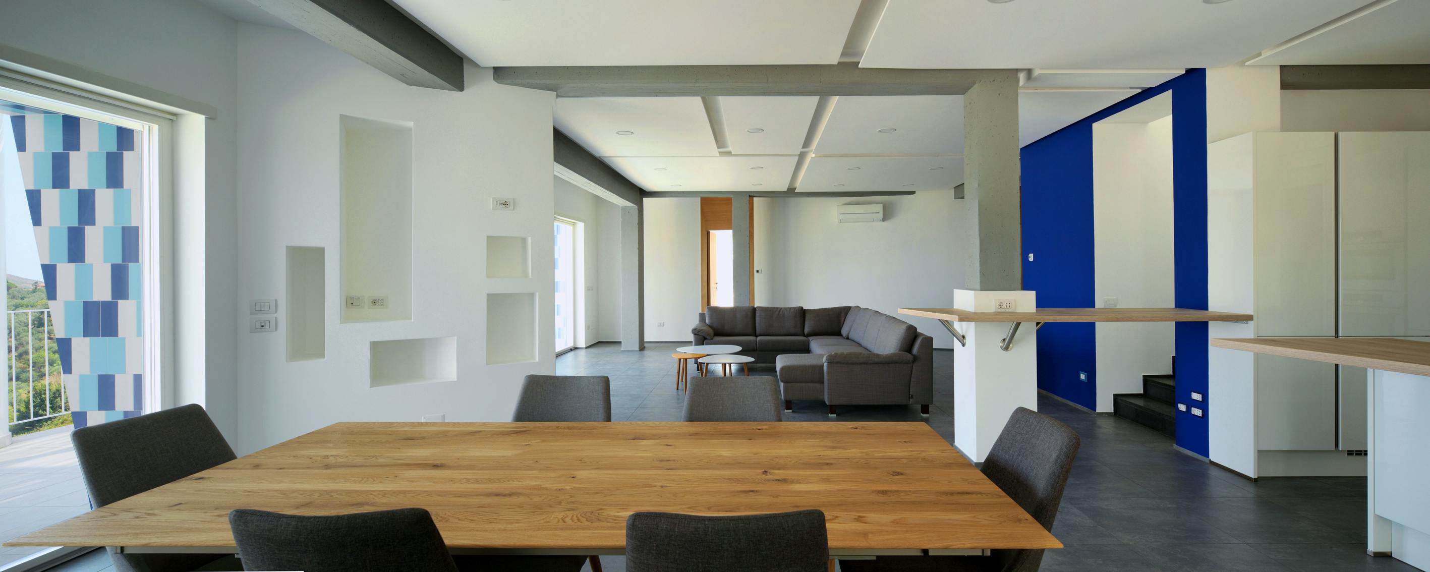 View of living room area 