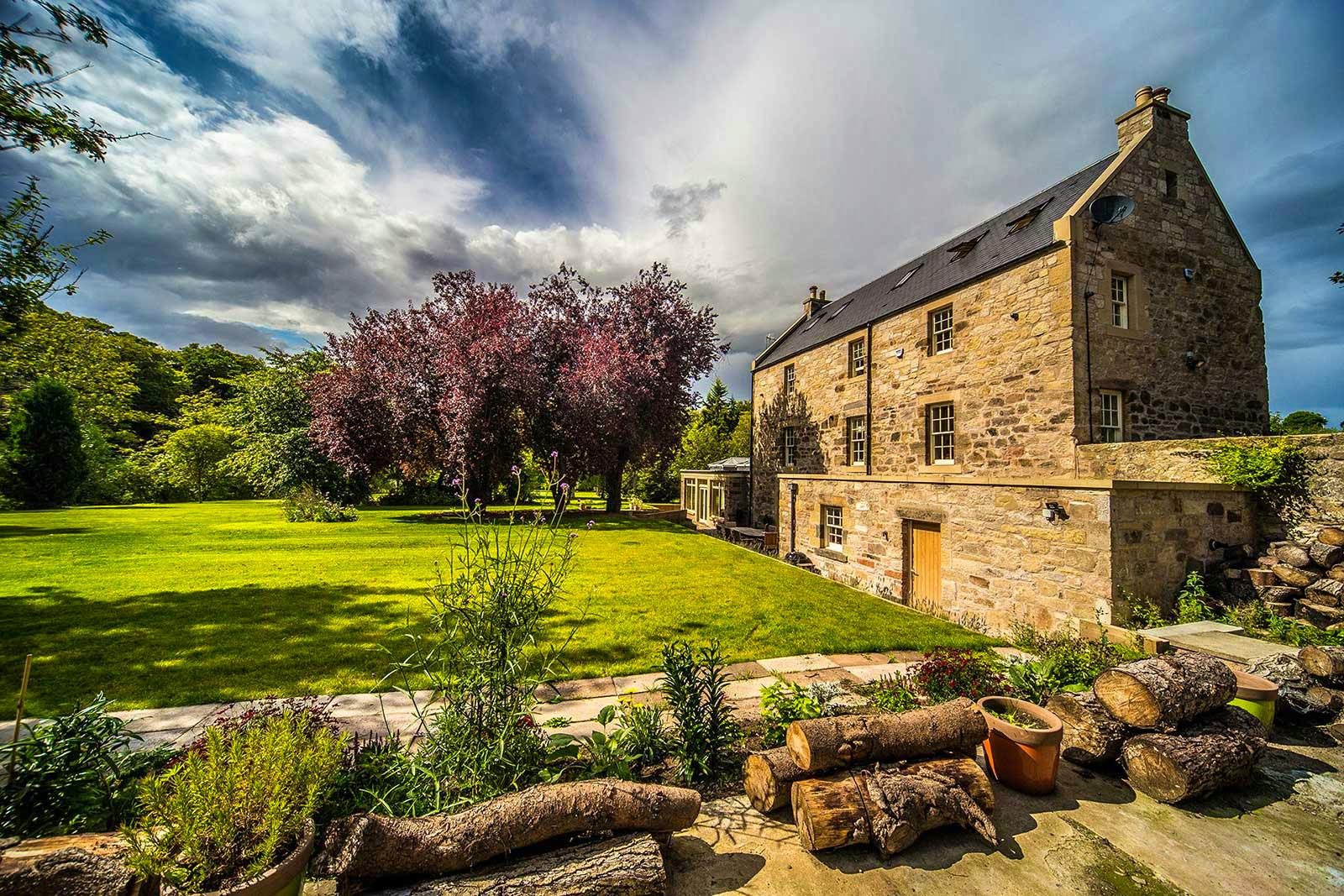 10 CoolStays in Scotland to Book for 2017
