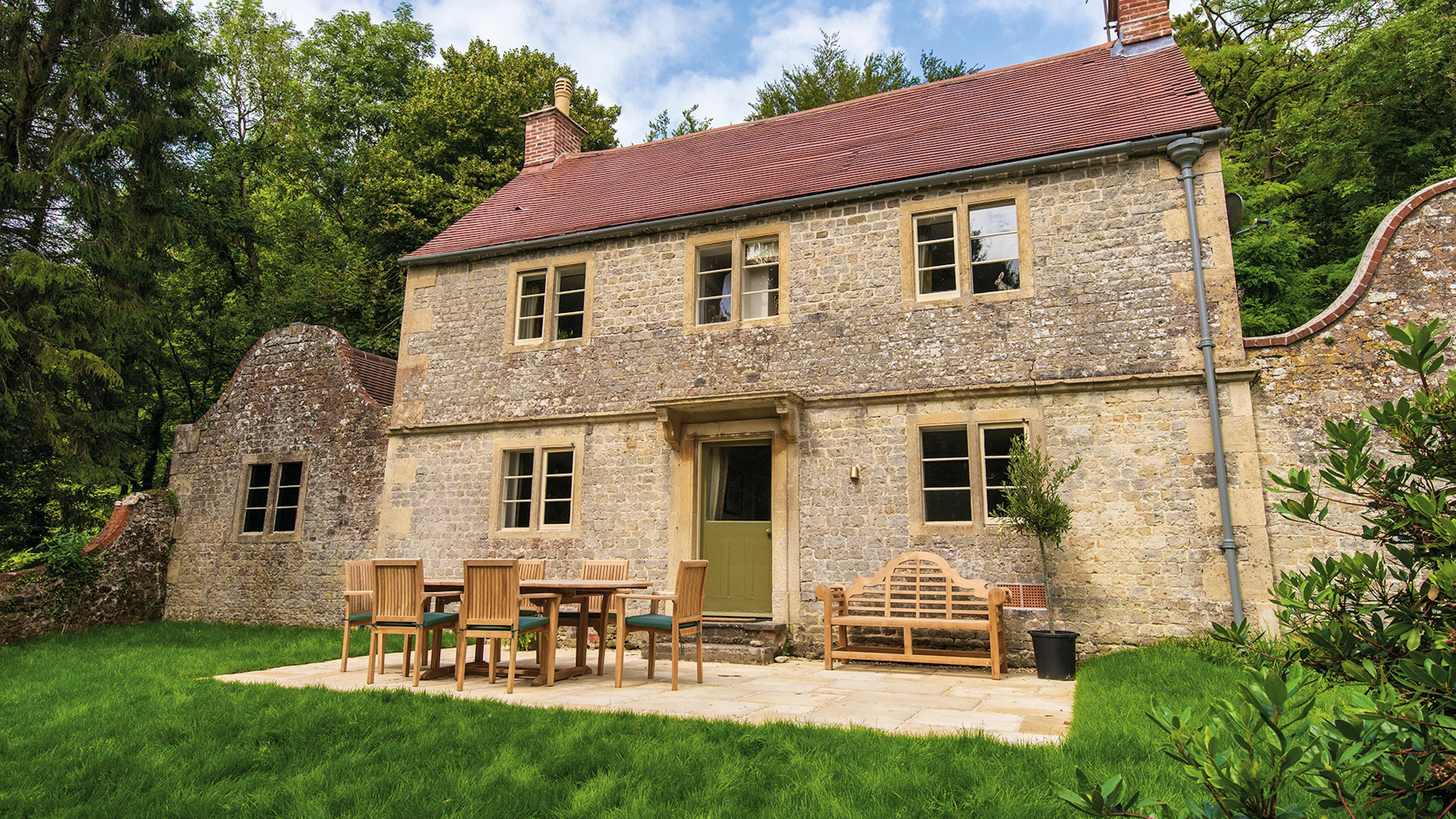 Longleat Deer Keeper's House