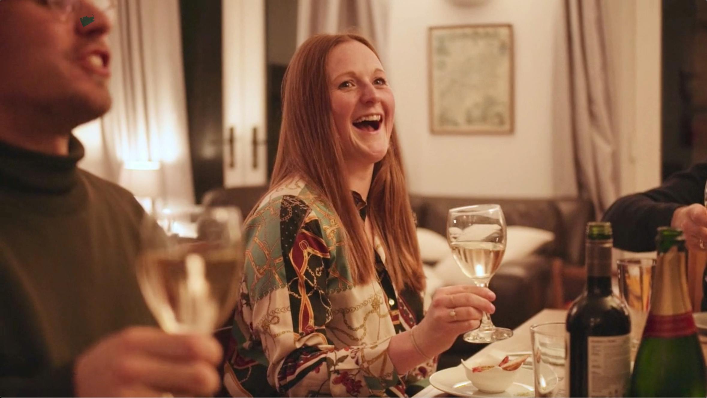 Enjoy dining, well-equipped kitchen