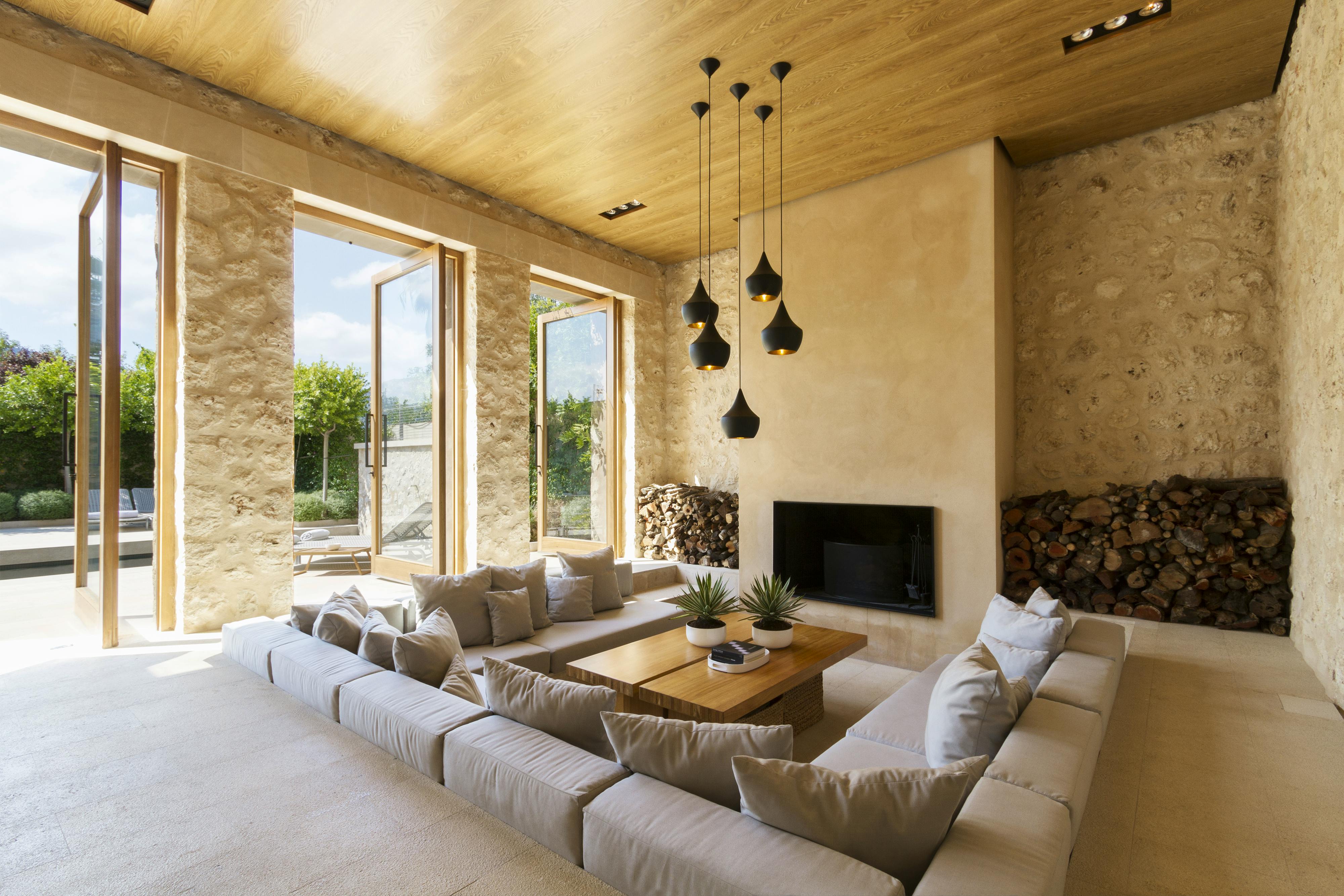 10 Best CoolStays for a Multi-Generational Holiday