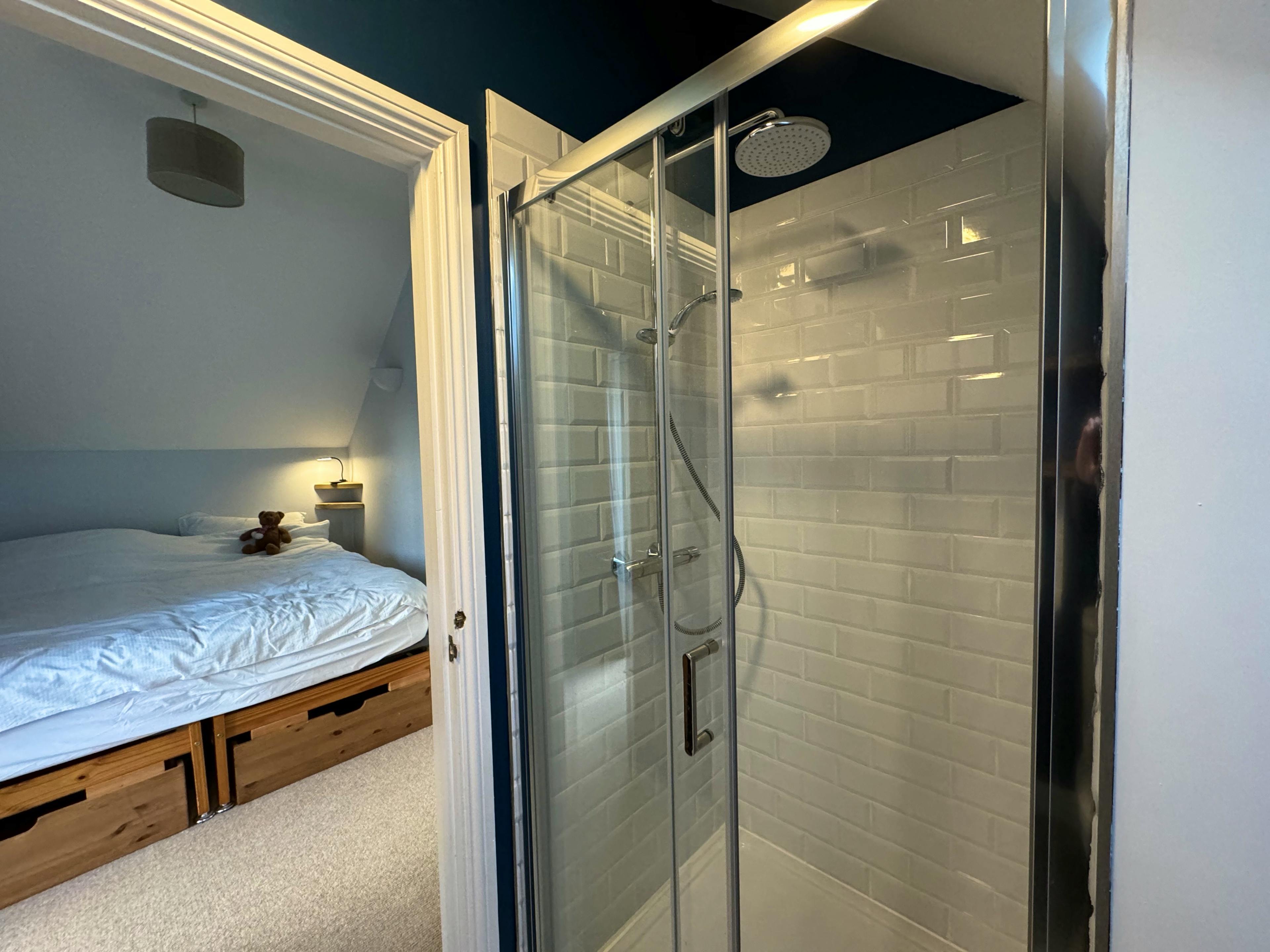 Master Bedroom Ensuite Rain Shower