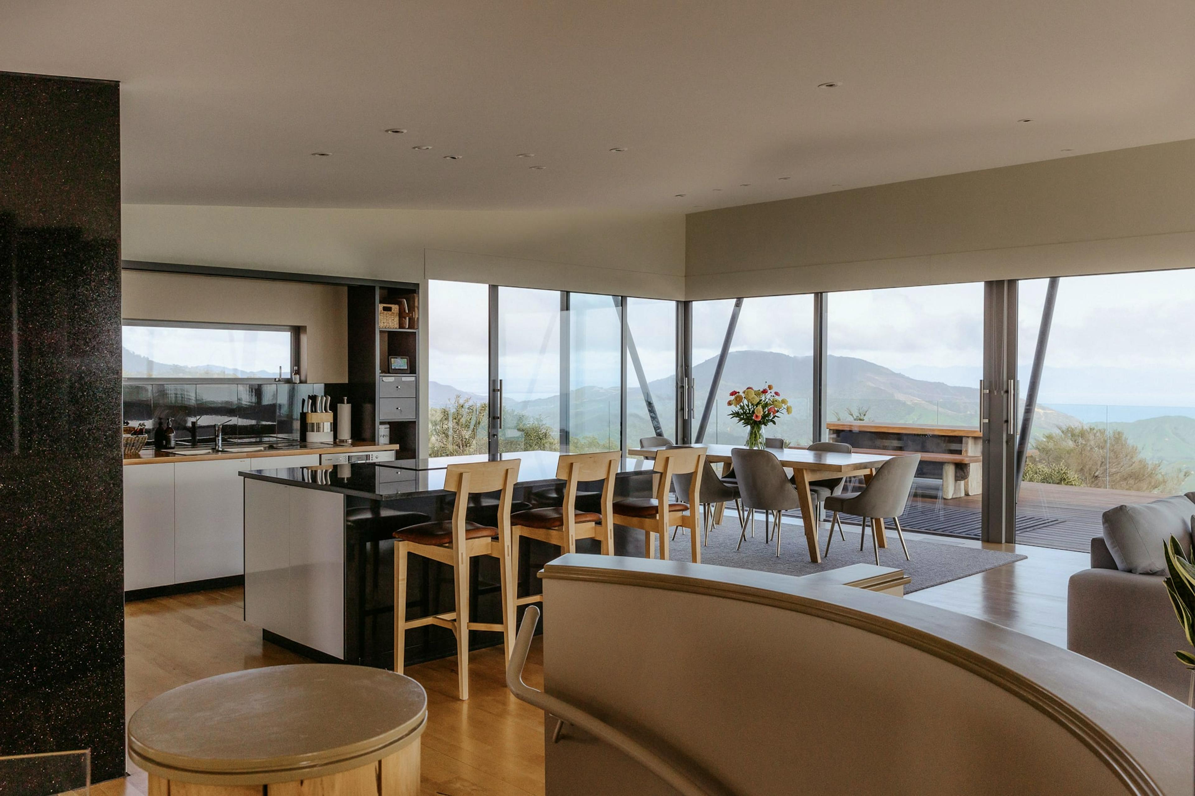 Peak View Retreat - Image 4