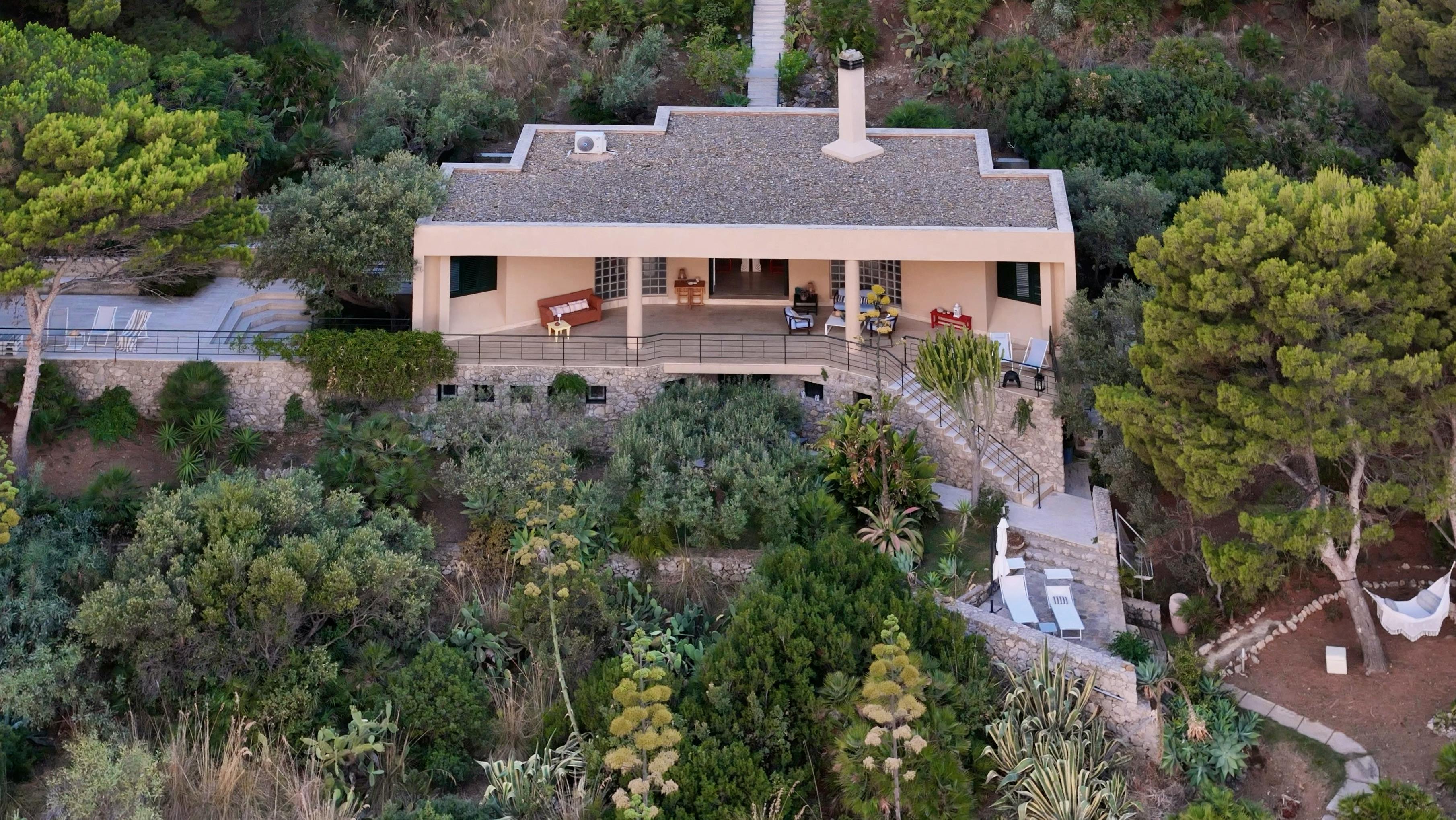 vista  aerea    villa  