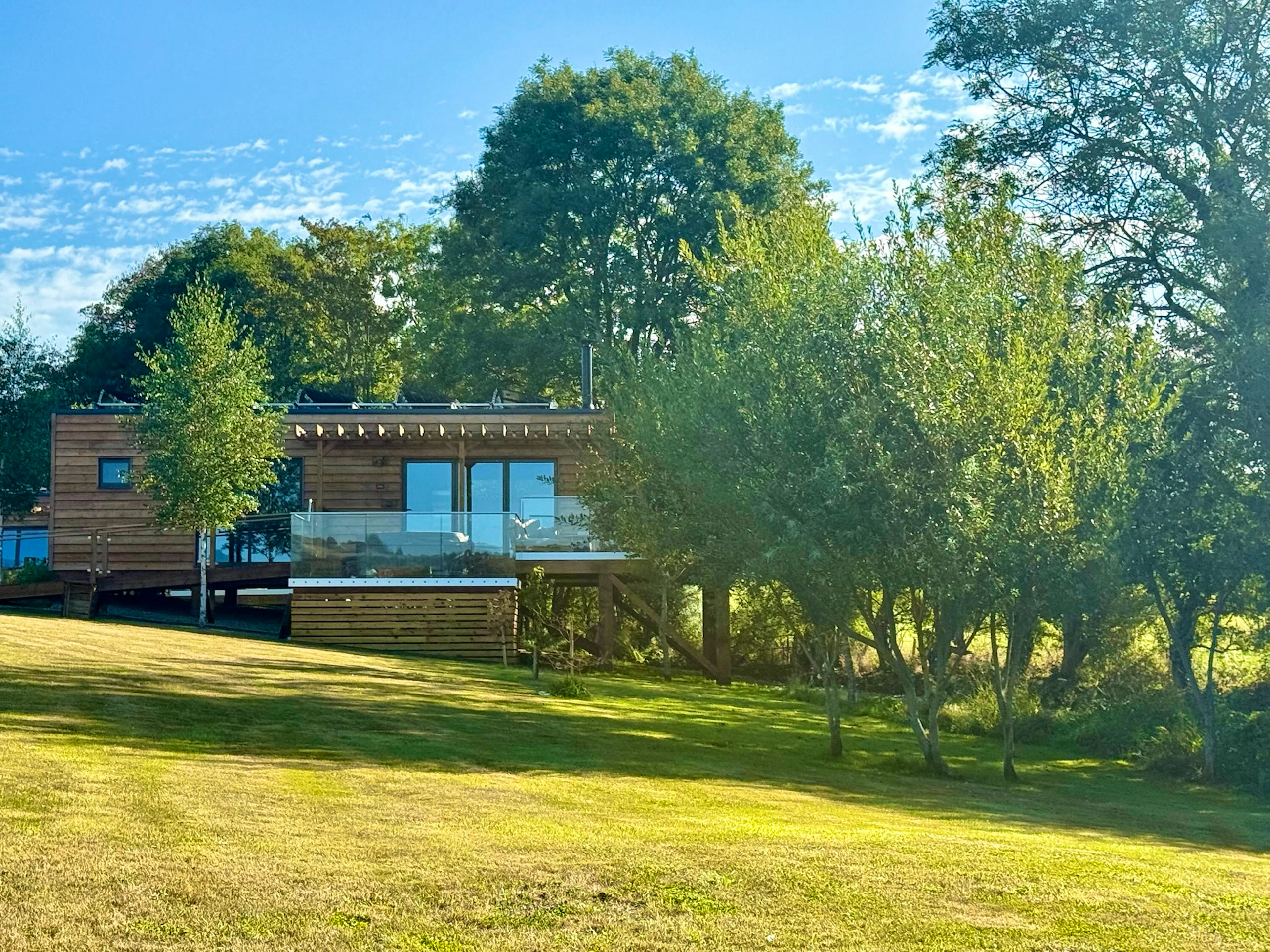 Fronteifi Nature Lodges - Image 1