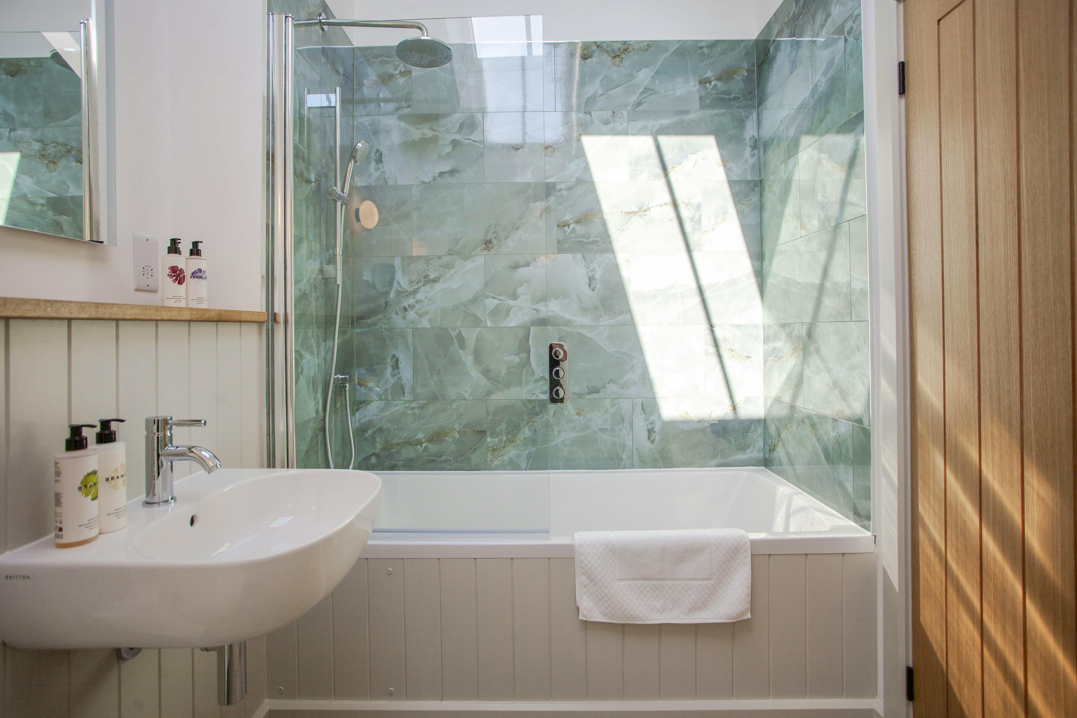Hayloft family bathroom