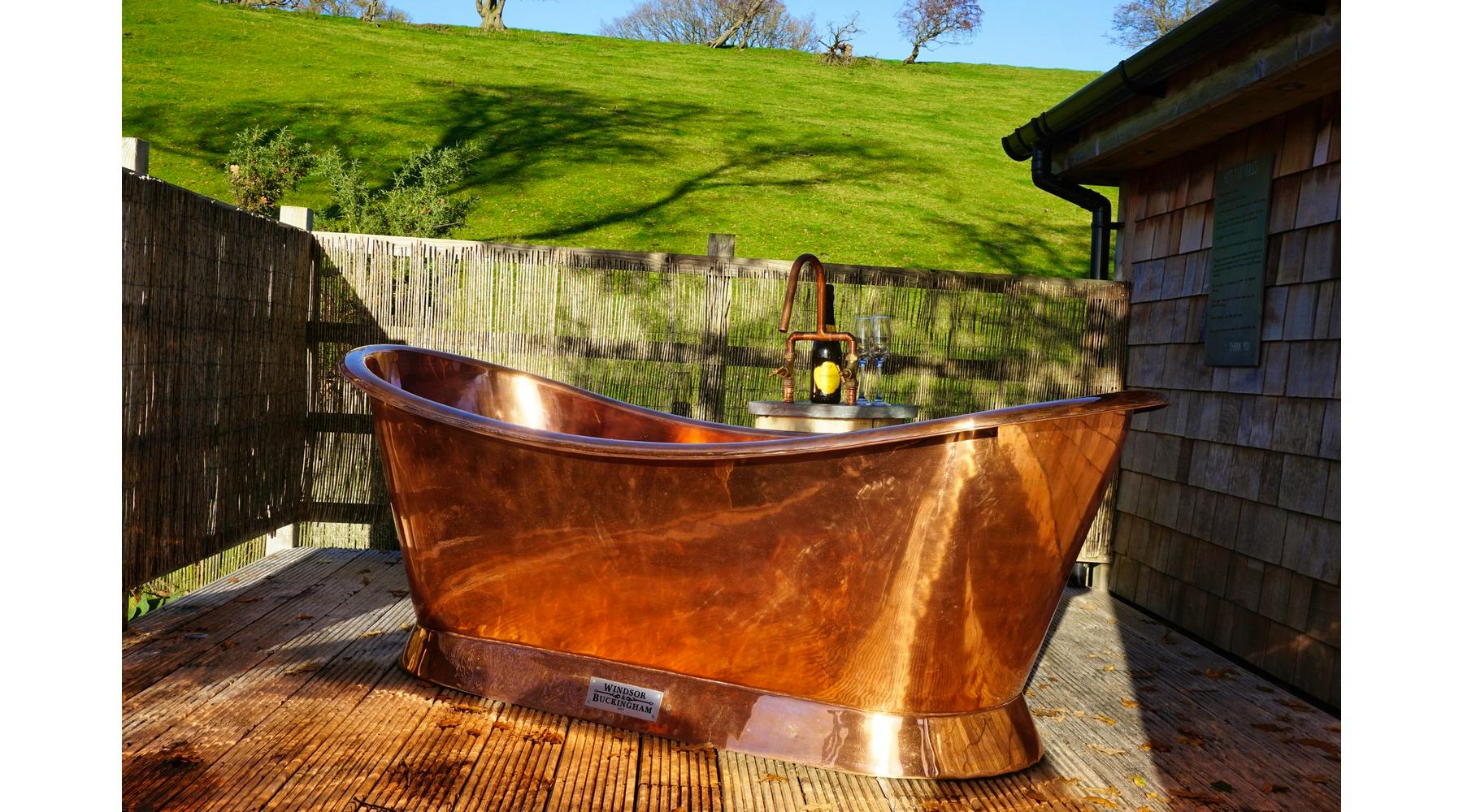 Copper outside bath