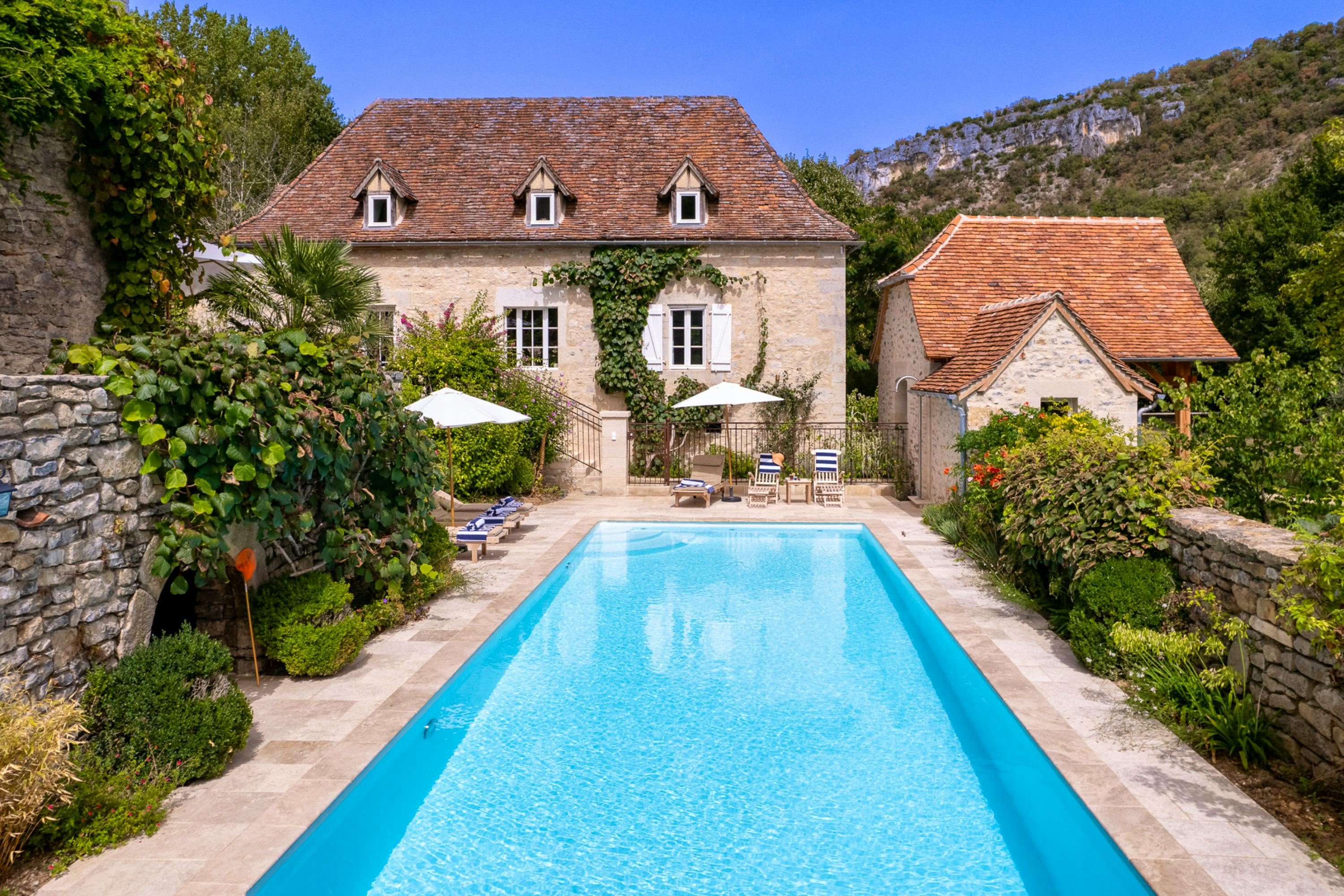 Your riverside retreat awaits