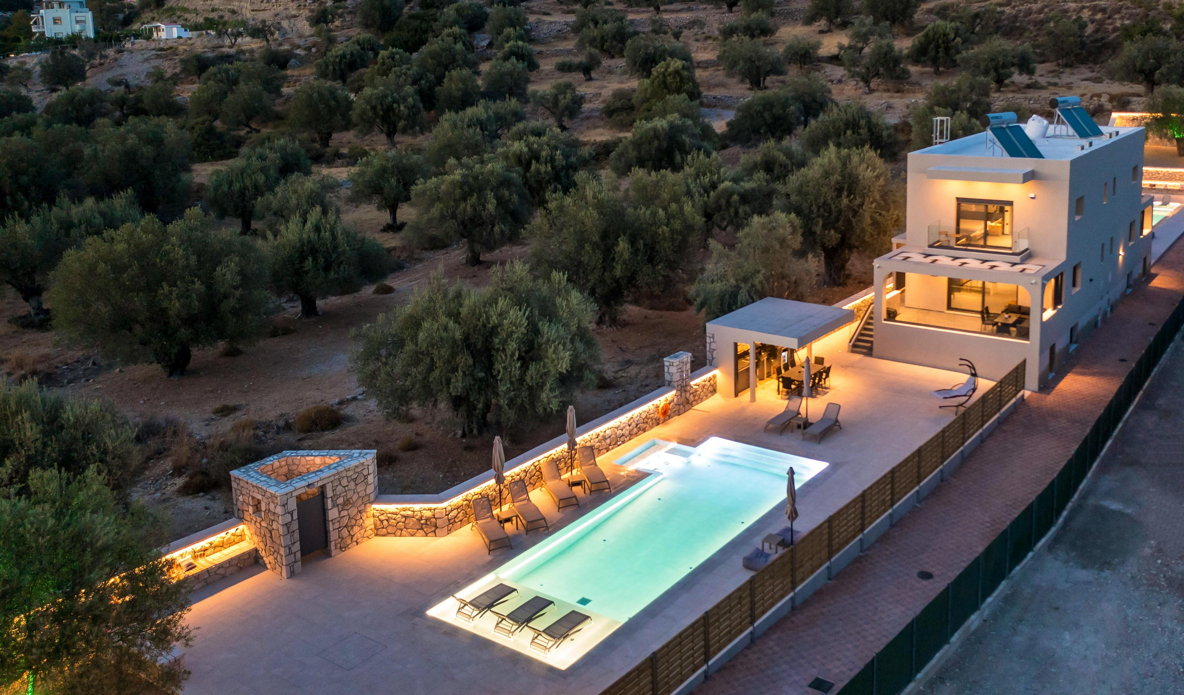 Charaki Dreams Villas - Image 1