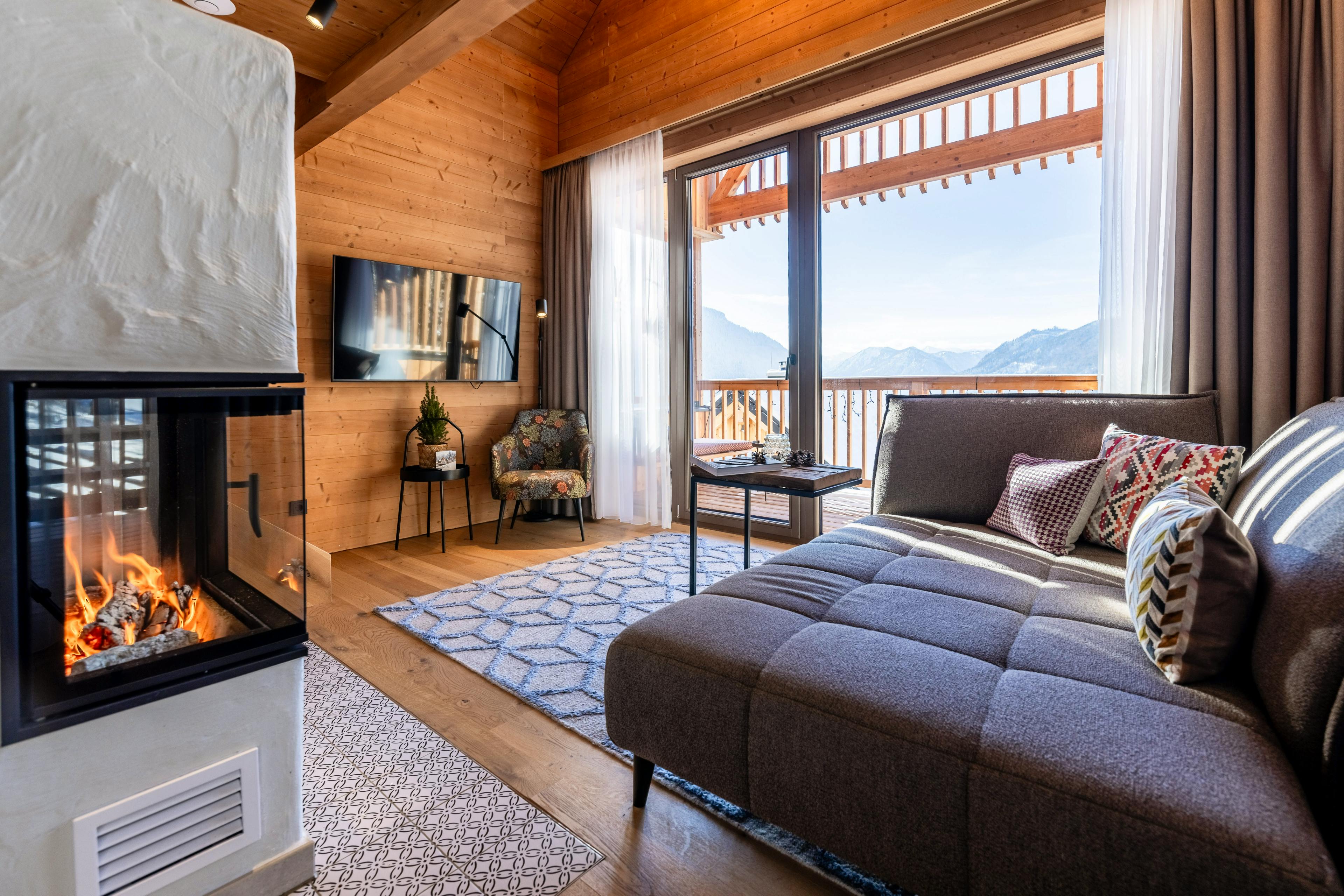 Monestyria Chalets & Suites - Image 2