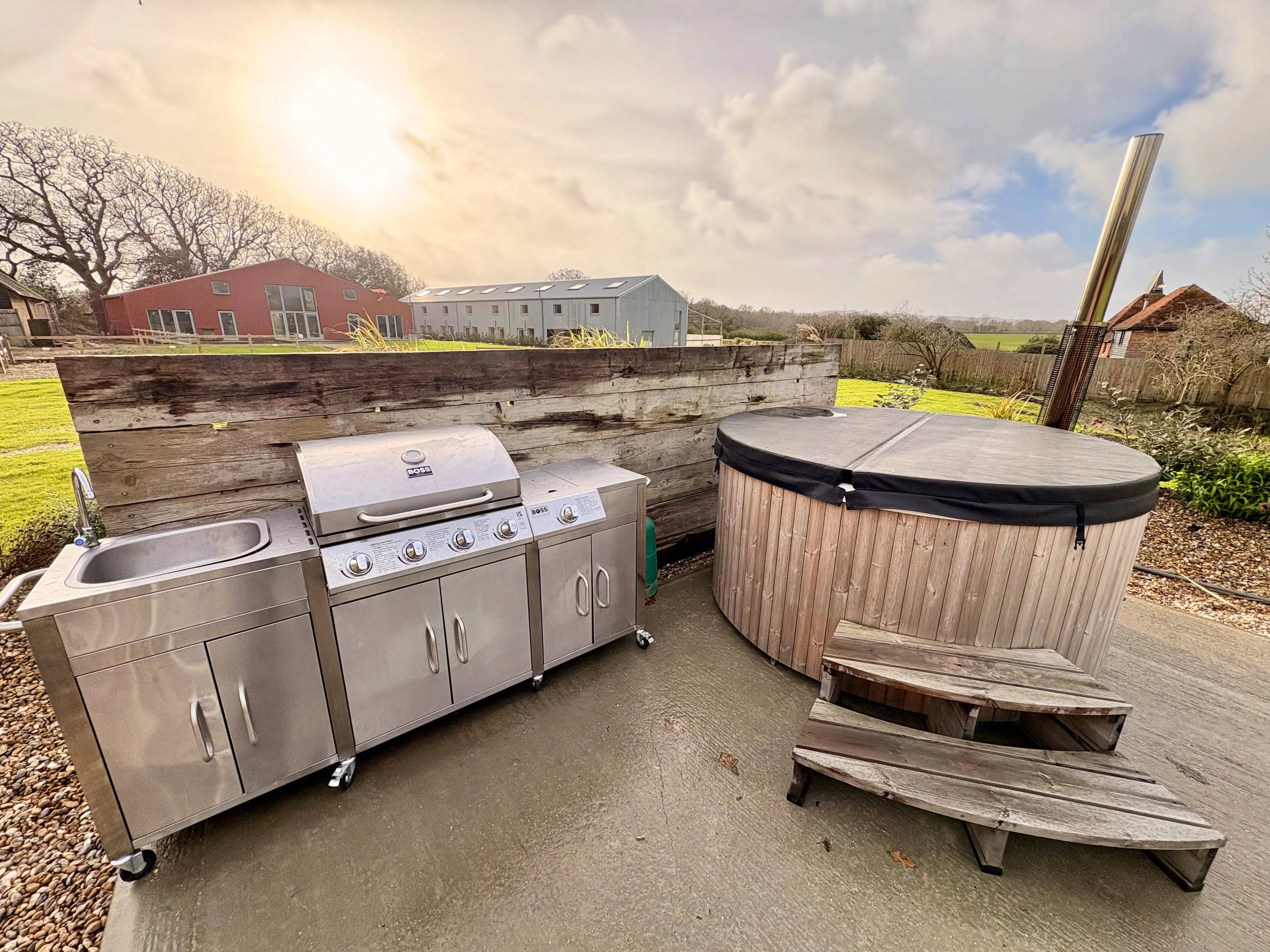the-cowshed-converted-farm-building-in-east-sussex-coolstays
