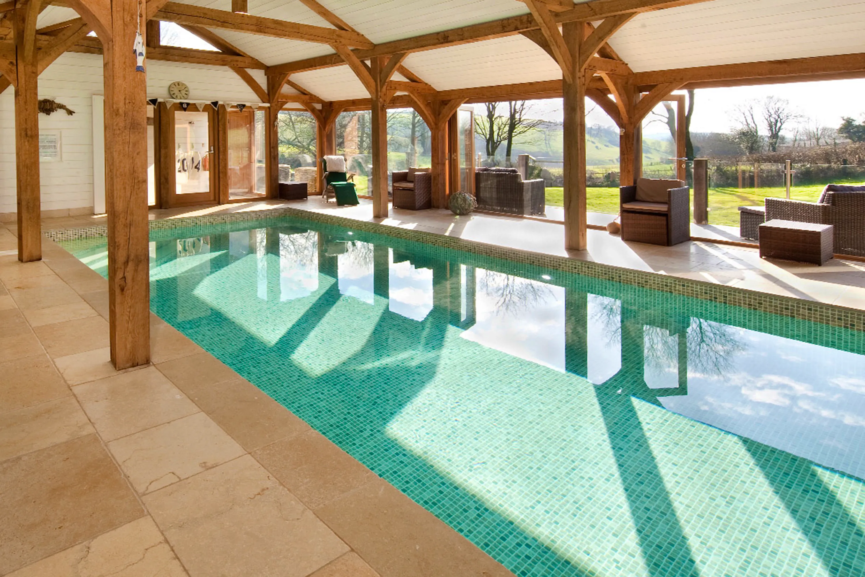 Top Barn - Stylish Devon Barn Stay With Indoor Pool - Coolstays