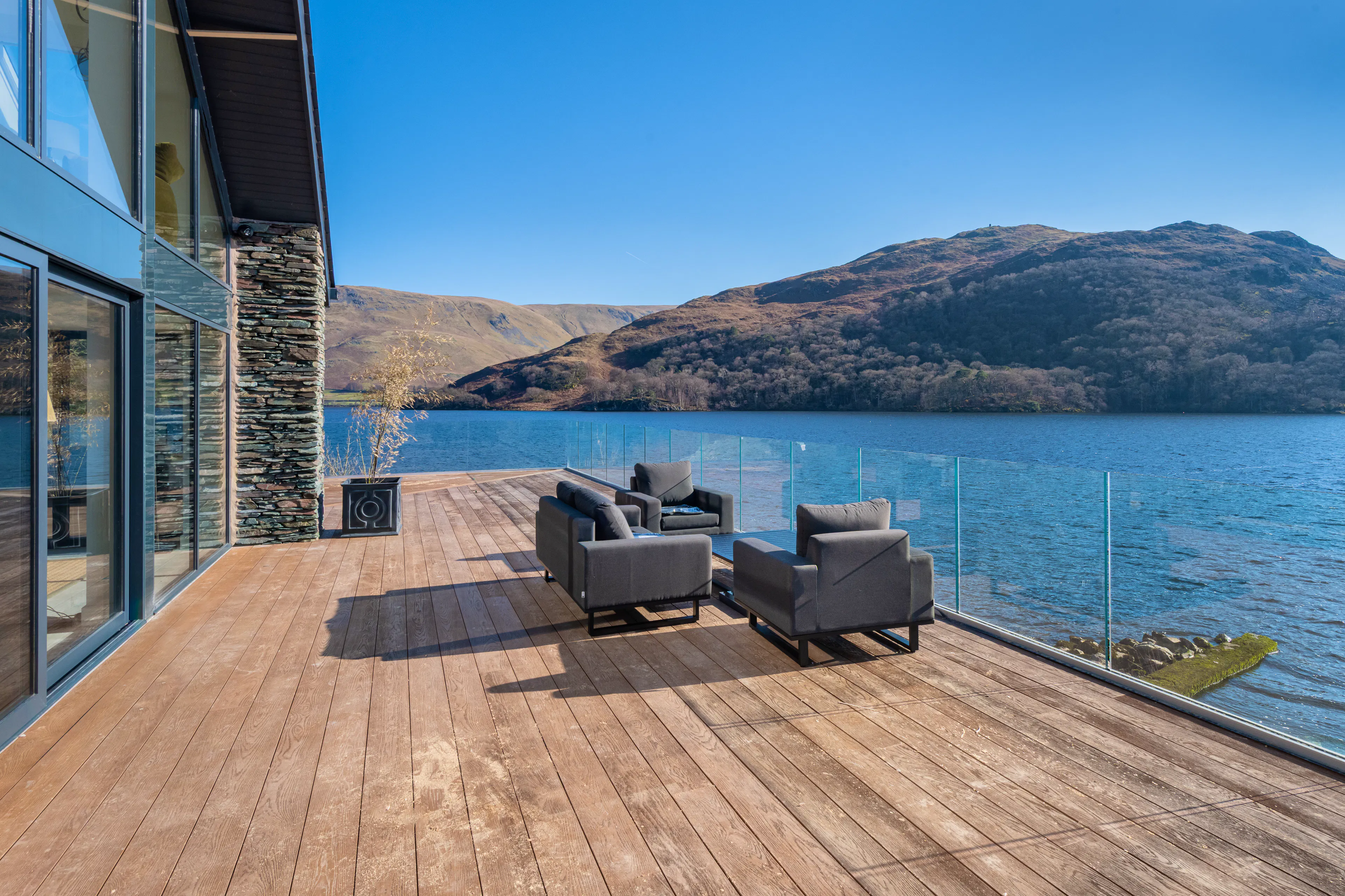 Lakefield Boathouse - Luxury lakeside retreat with panoramic views ...