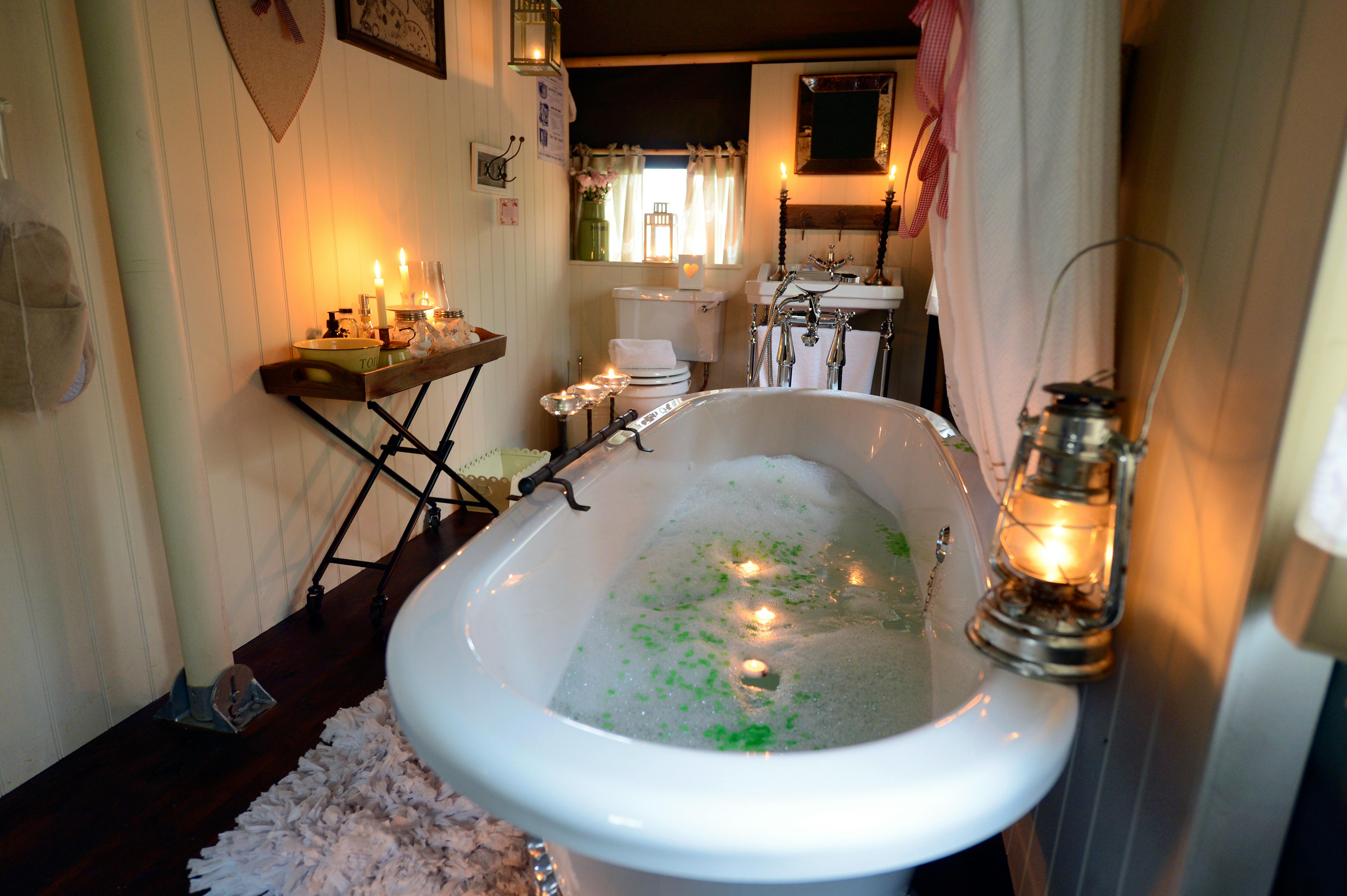 10 of the Best Cosy Autumn Escapes