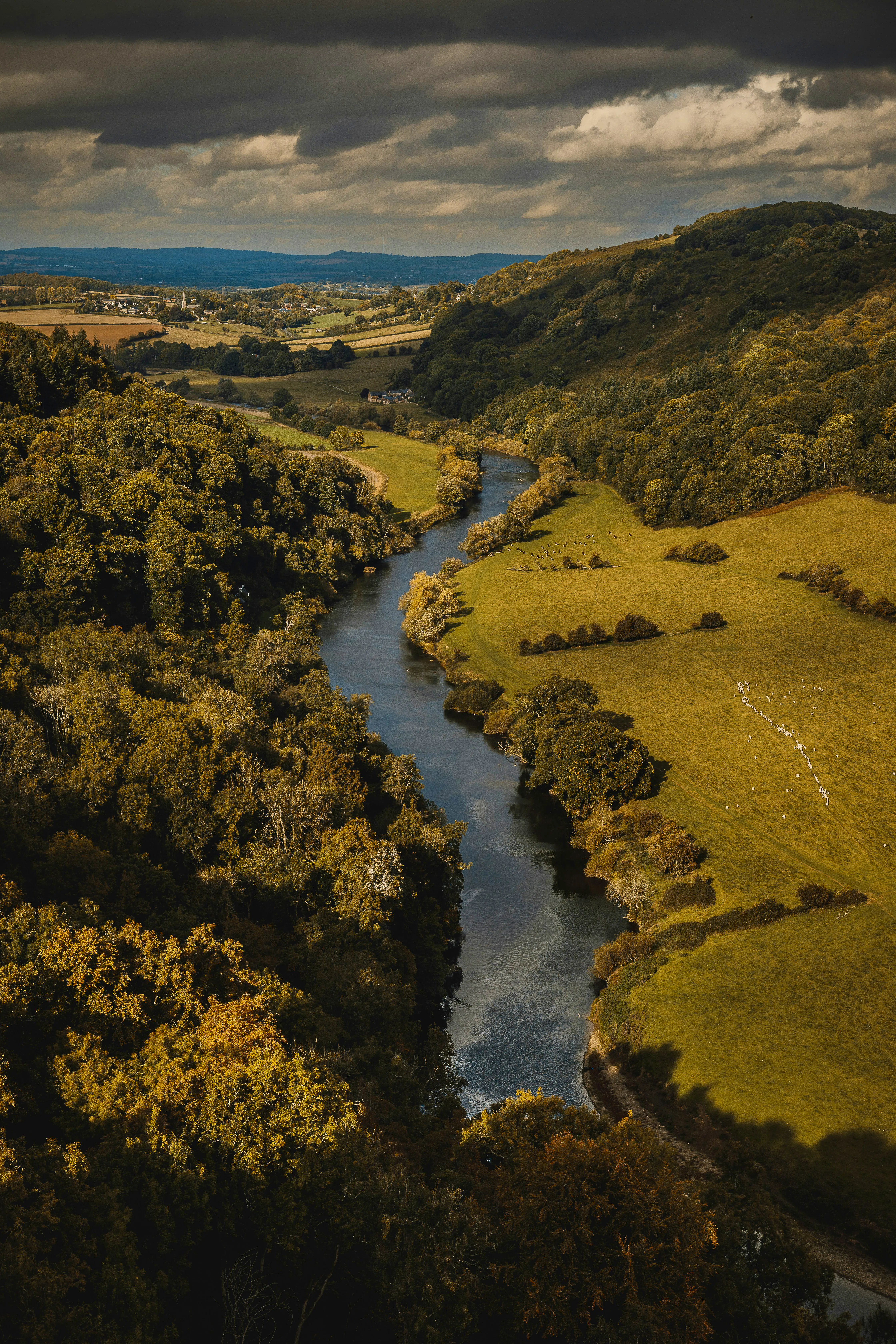 Welsh Borders Travel Guide: Best Towns, Walks & Hidden Gems - Coolstays