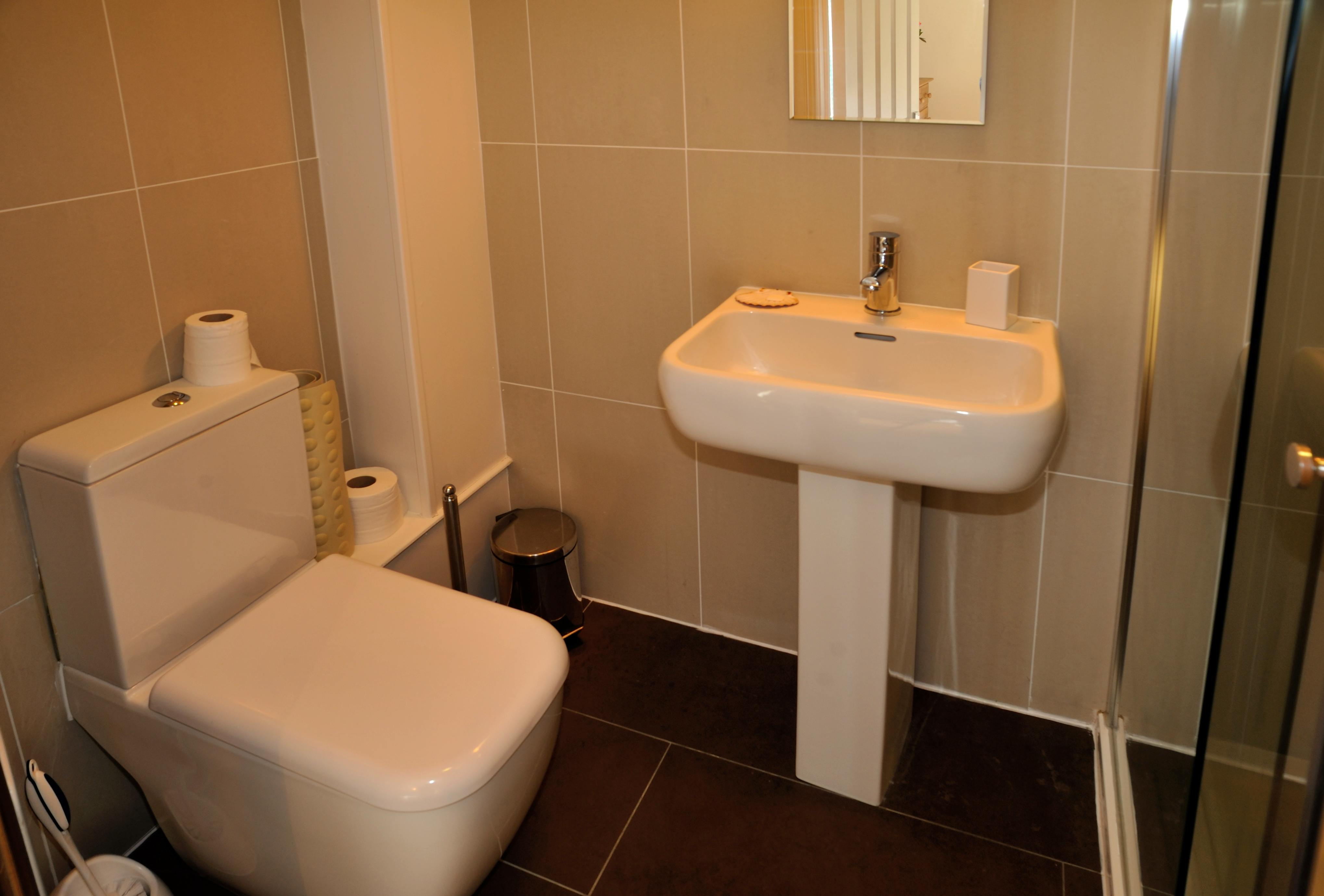 En suite shower room