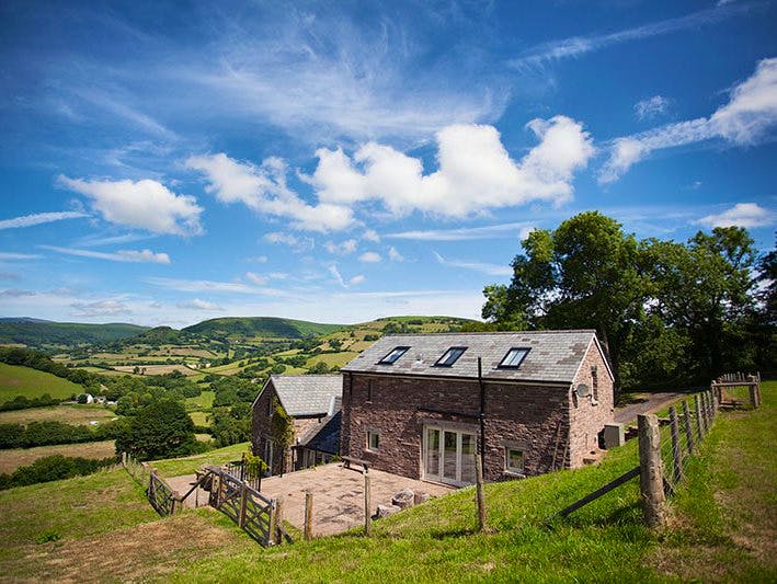 Strawberry Barn, luxury barn conversion in Brecon Beacons Wales