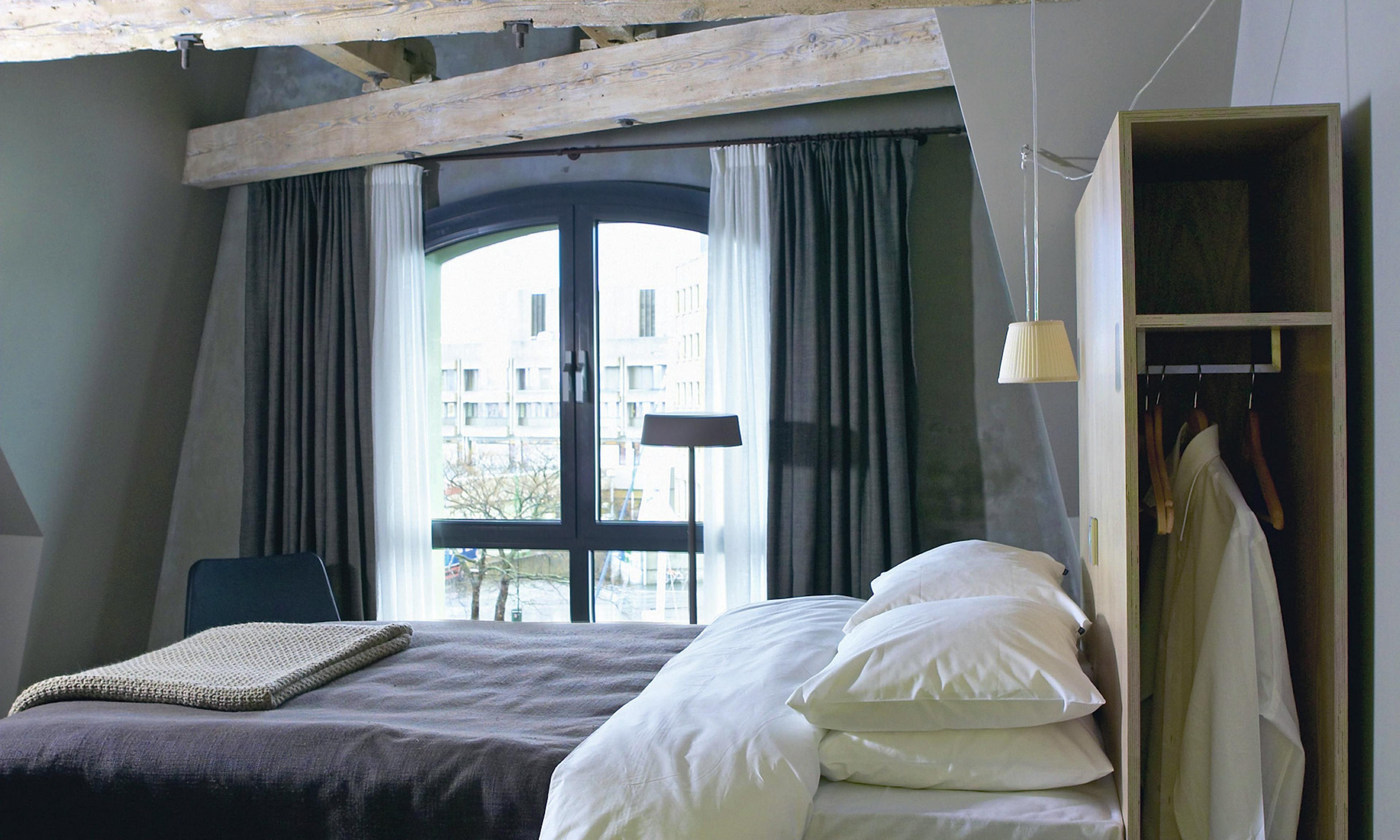 Hotel Brosundet - Image 3