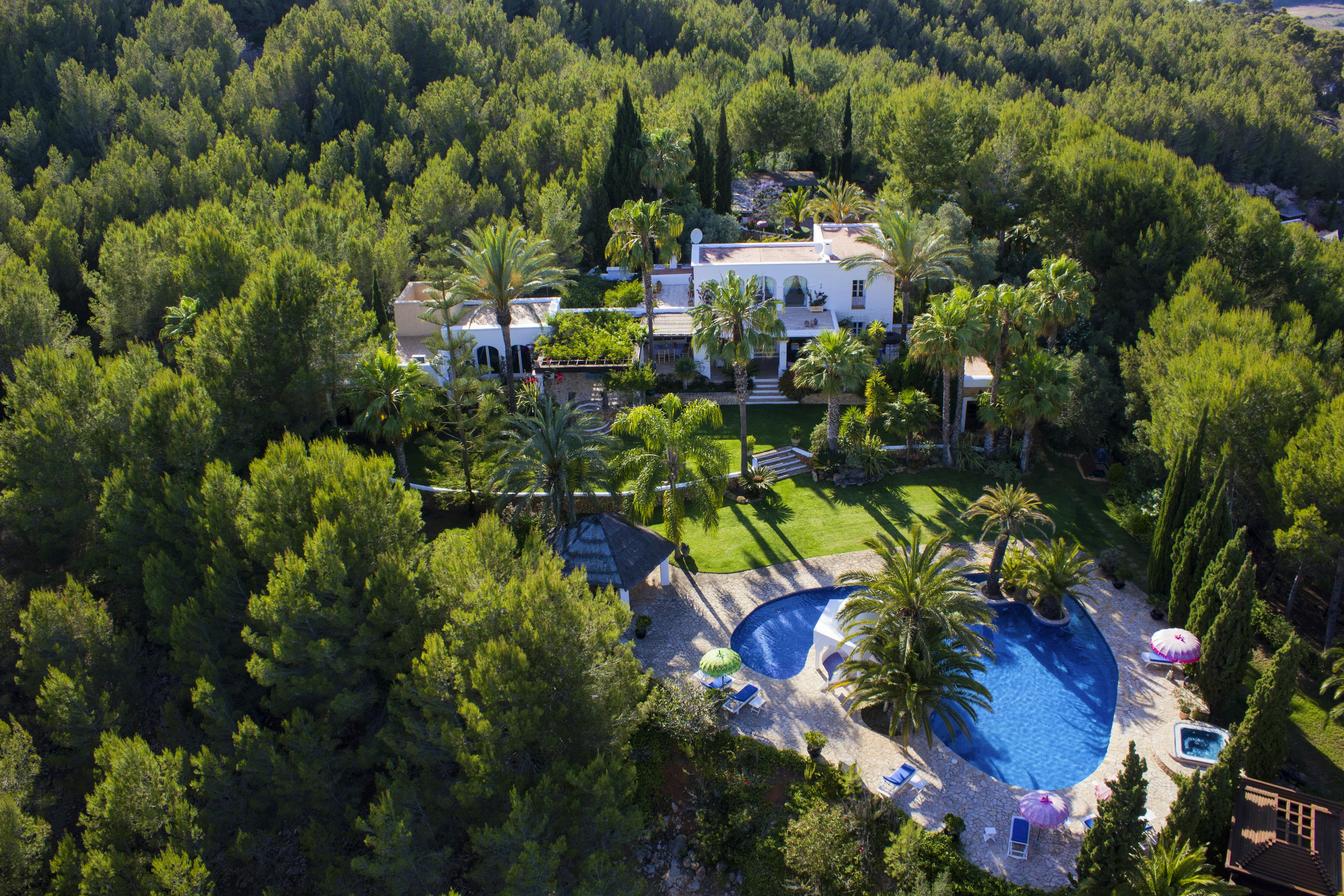 New CoolStays This Week - 22nd April 2017