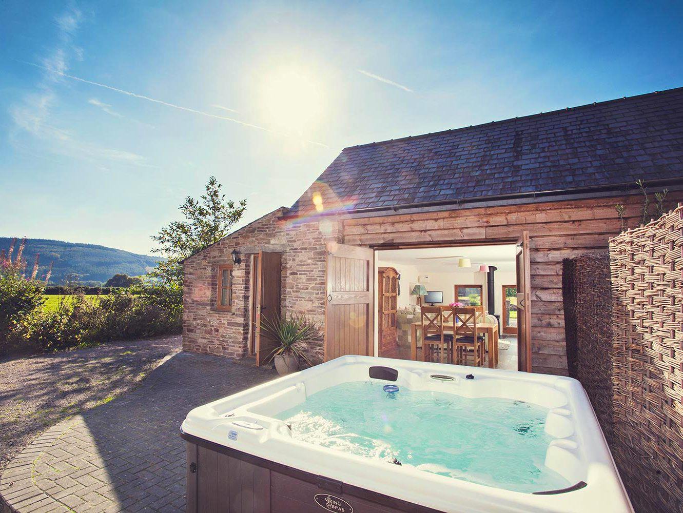 New CoolStays This Week -  3rd June 2017