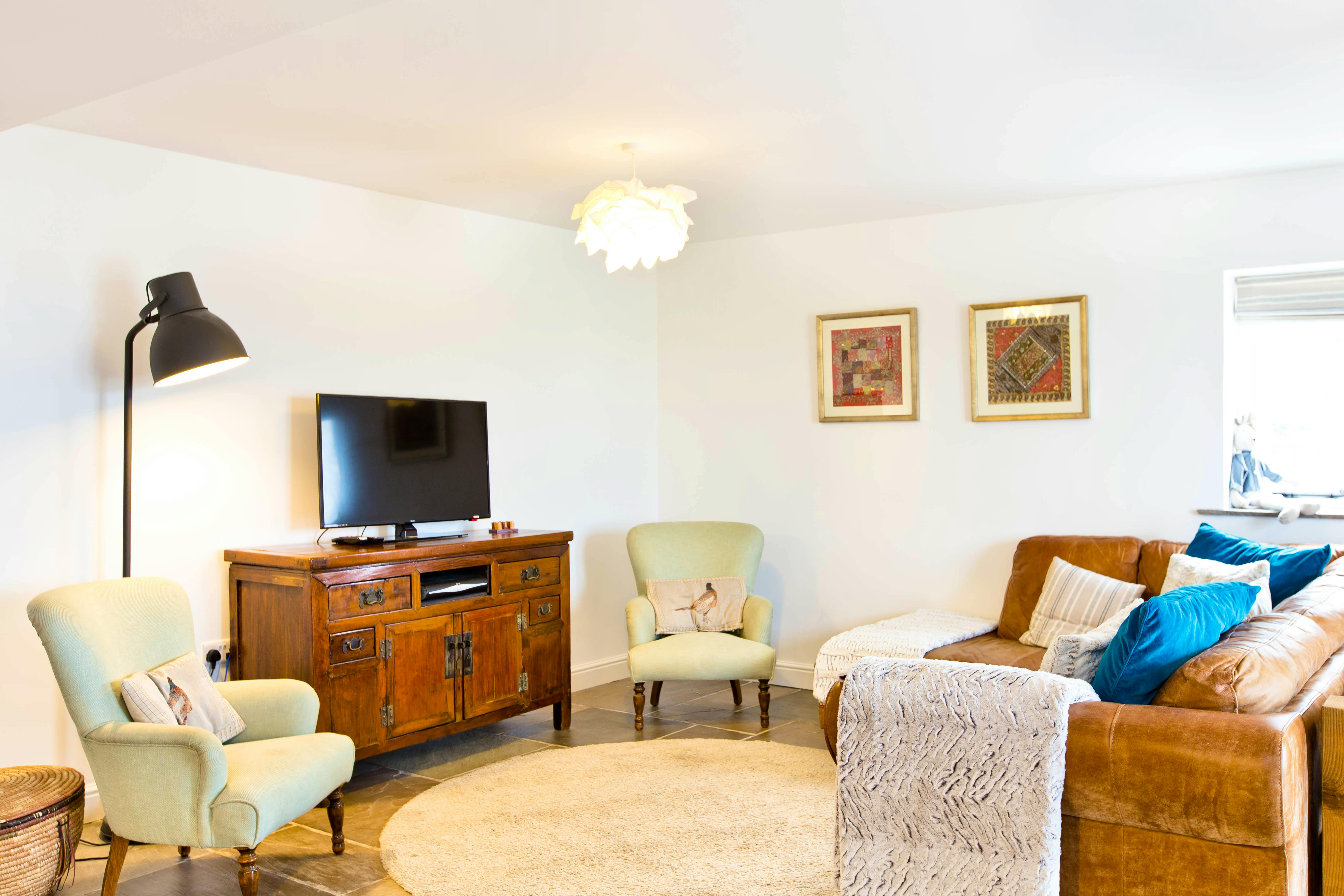 Open plan sitting area