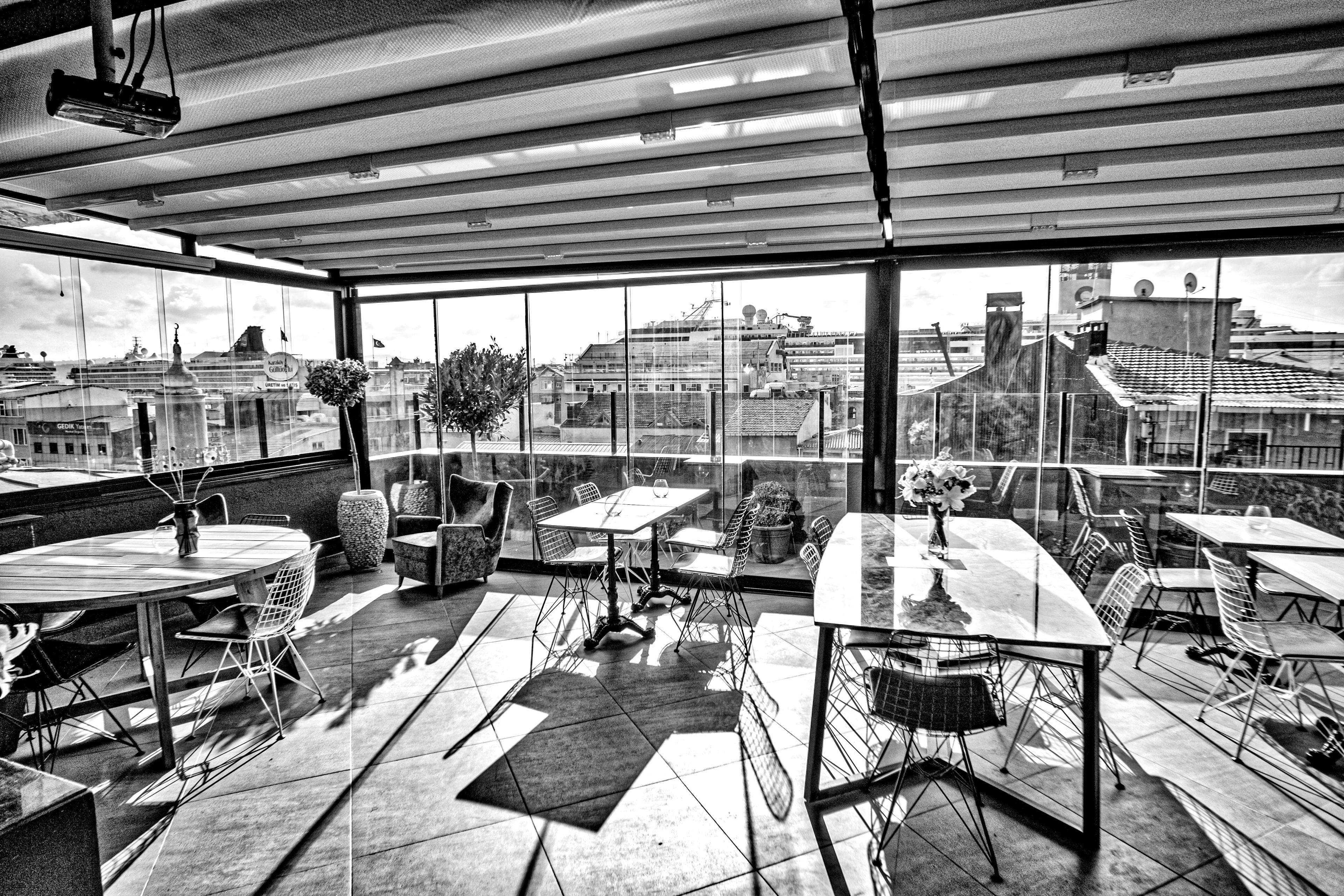 SuB Karakoy - Image 1