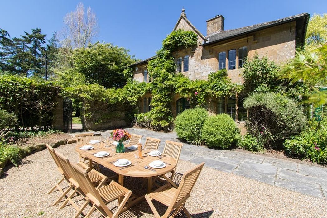The Dairy House Wonderful stone cottage in Somerset