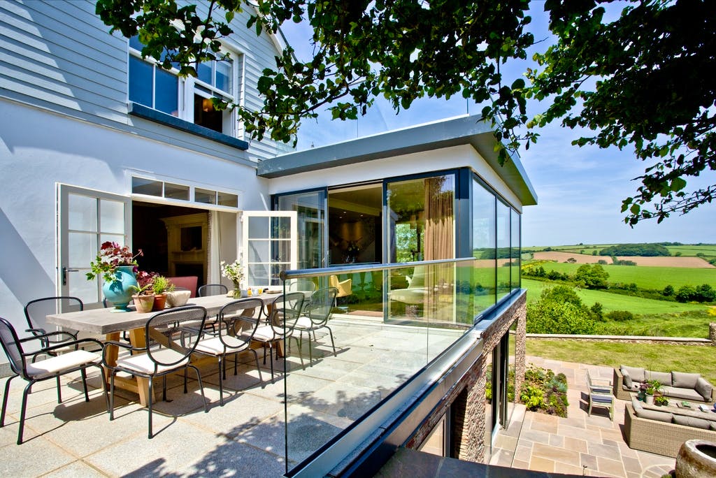 Golden Meadow Stunning 6 bedroom house overlooking Devon's Start Bay