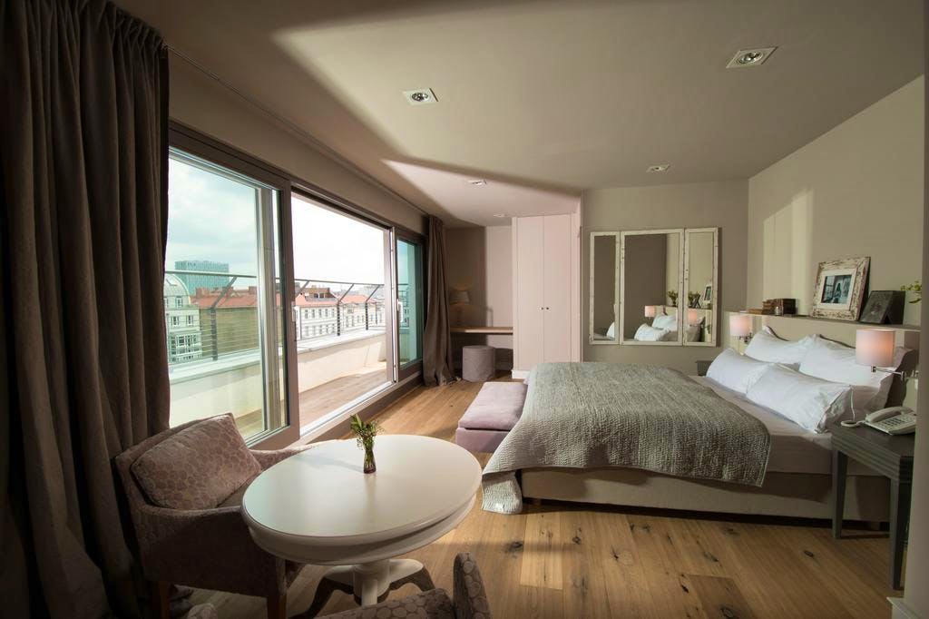 Schoenhouse Studios - Image 3