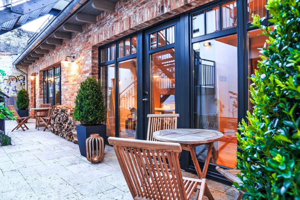 Schoenhouse Studios - Image 2