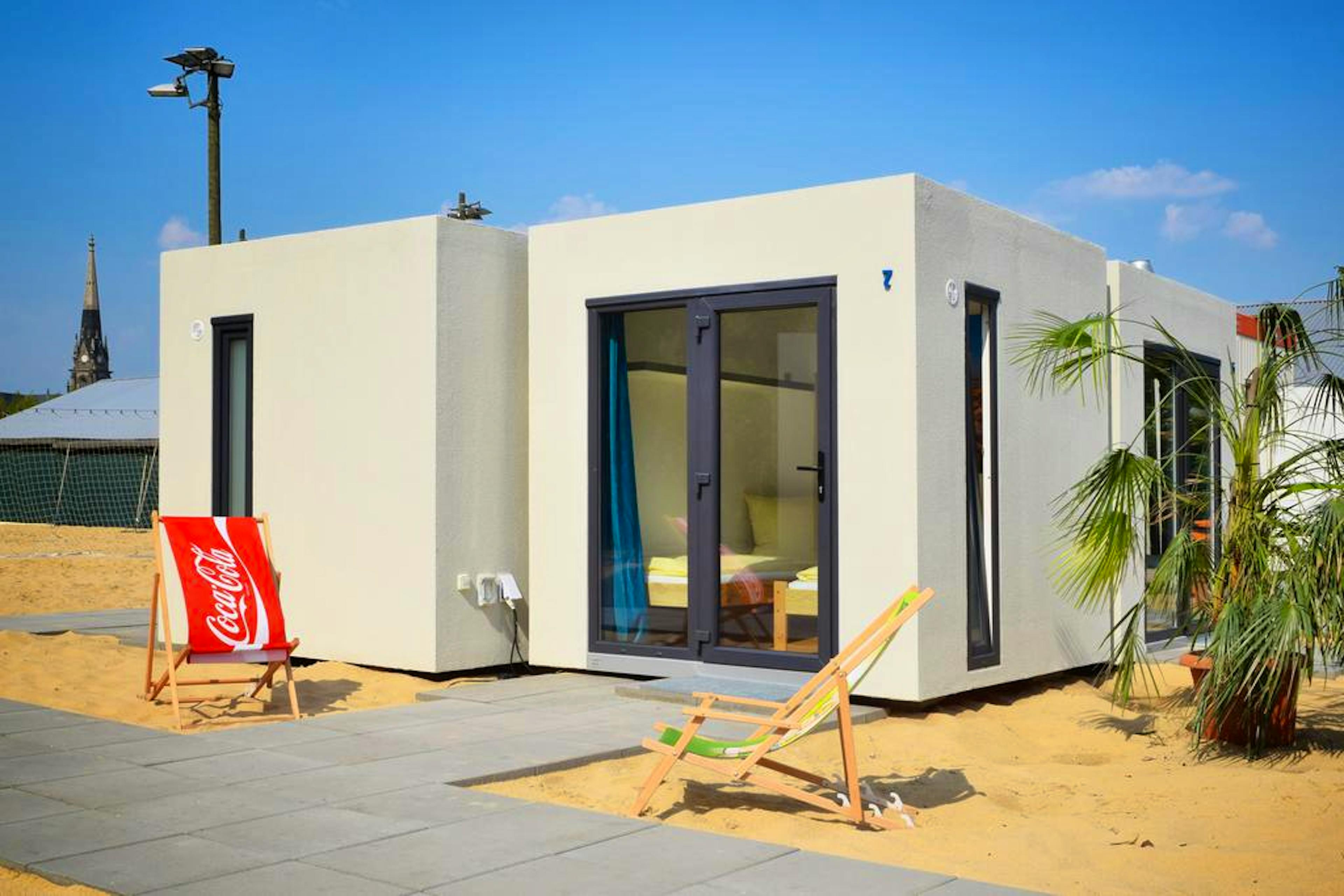 Cube Lodges Berlin Mitte - Image 1