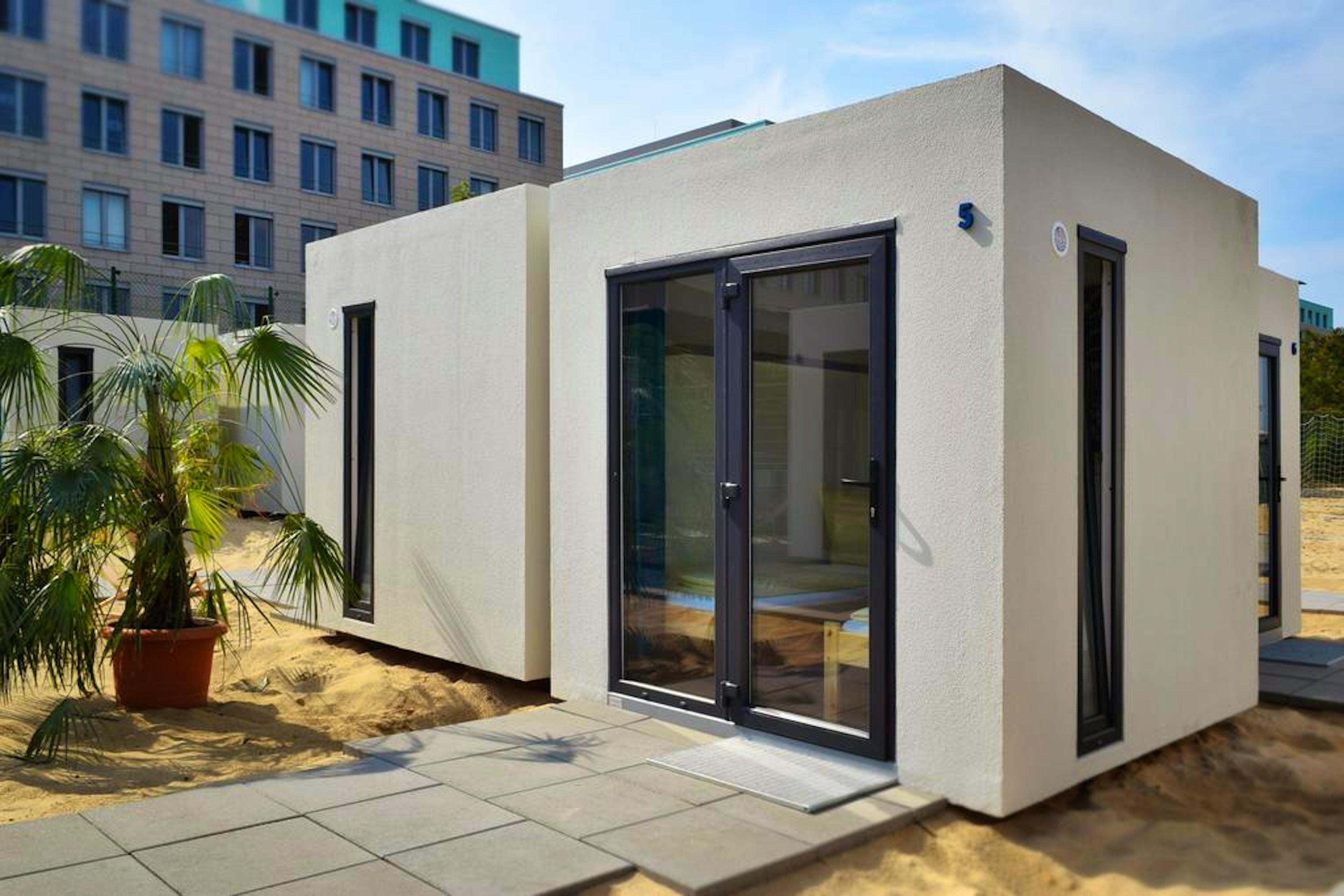 Cube Lodges Berlin Mitte - Image 4