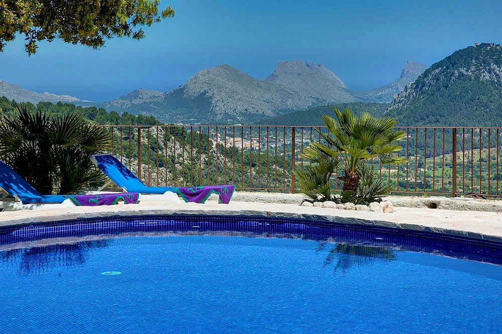 Top 10 CoolStays on the Balearic Islands