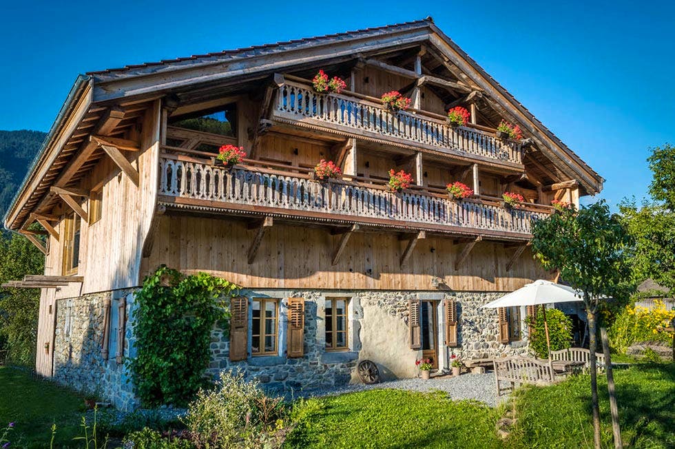 10 Amazing Snow CoolStays from The White Chalet Collection