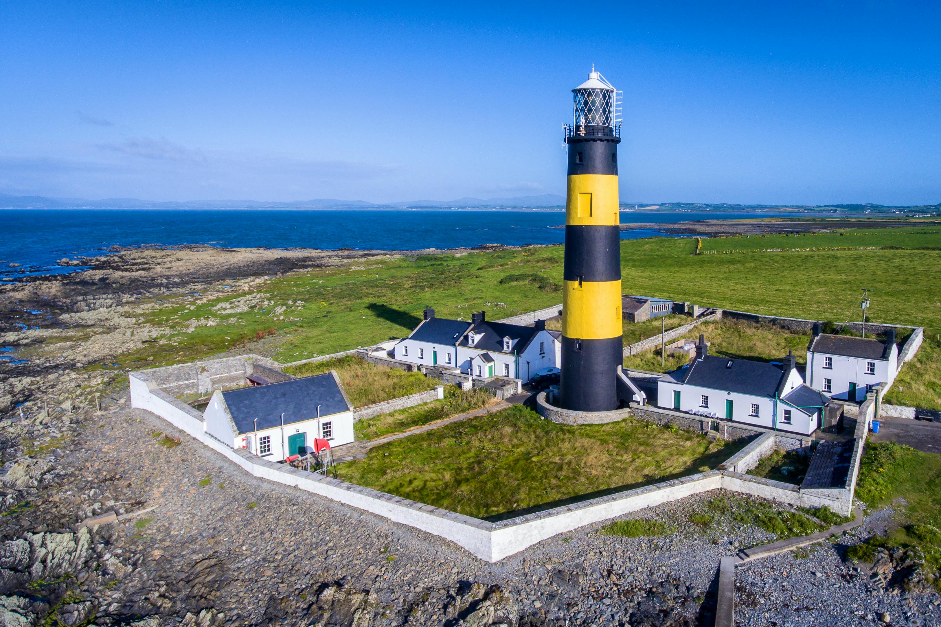 15 Of The Best Lighthouse Stays In The UK