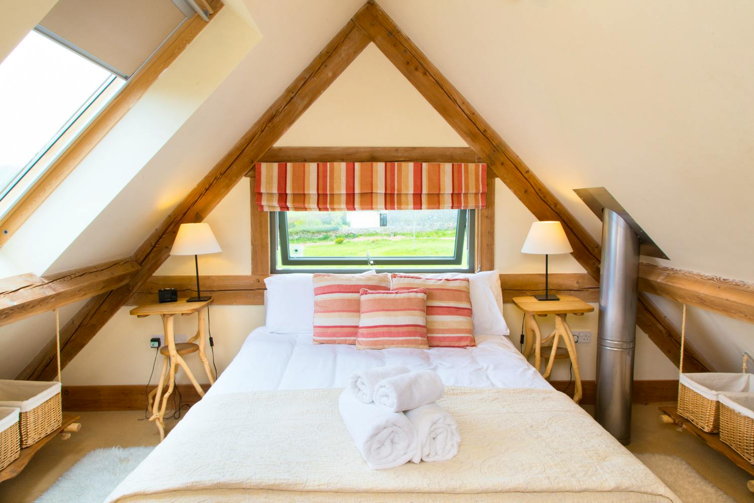 The Lodge a 2bed dairy farm cottage on the Devon coast