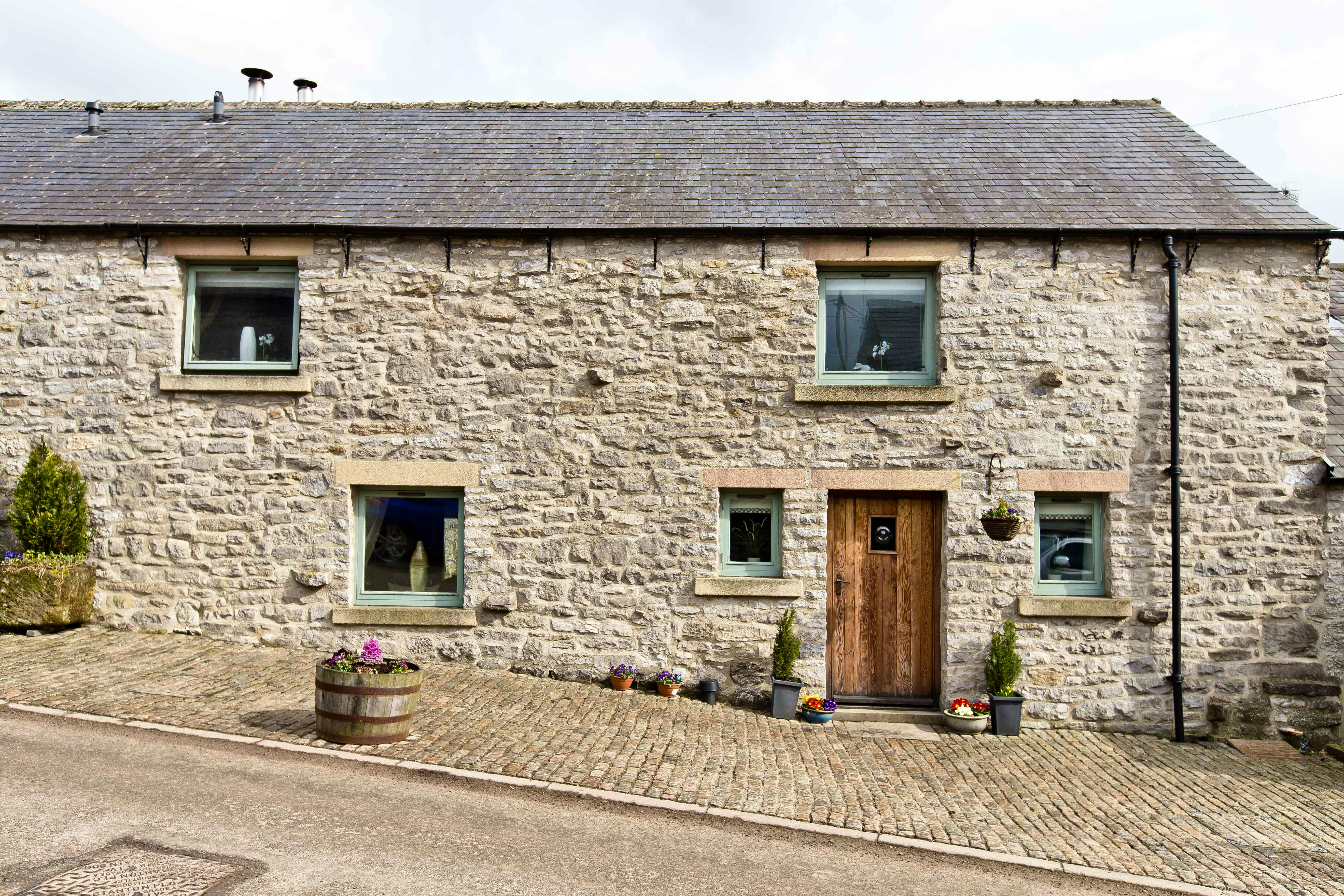 Front View of Shippon Barn