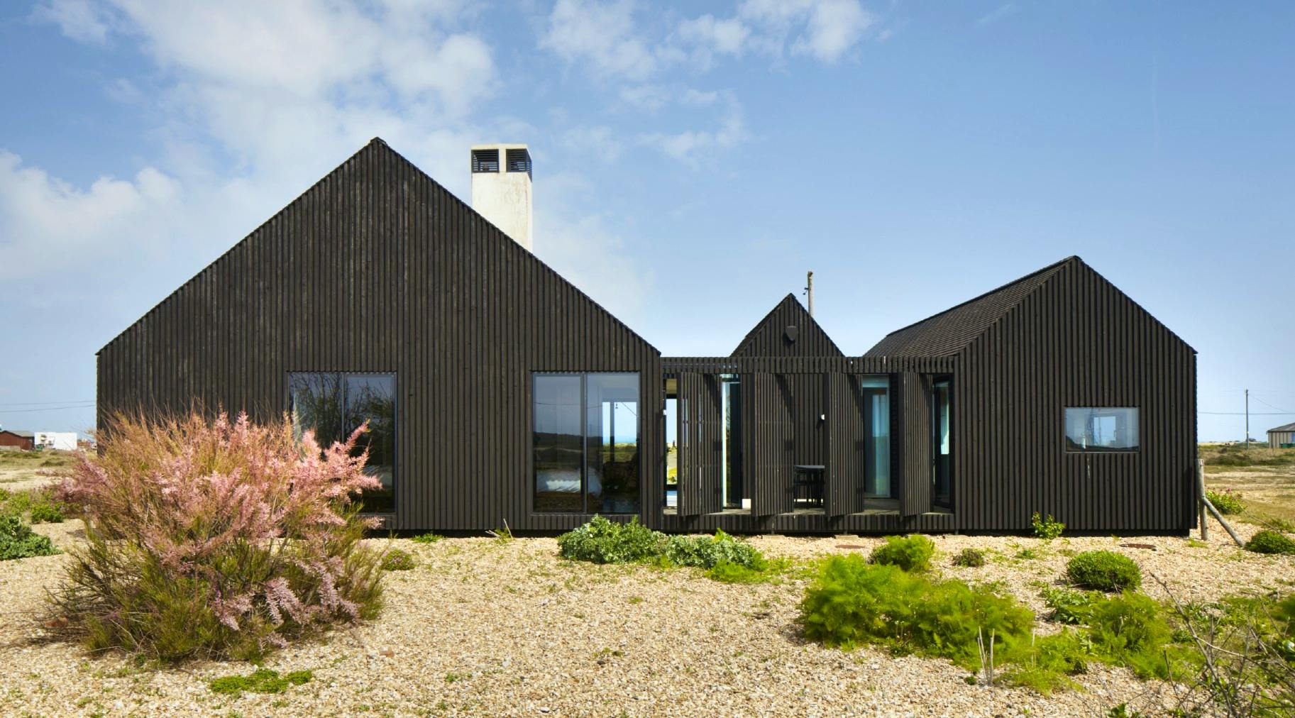 30 Cool Stays by the Beach