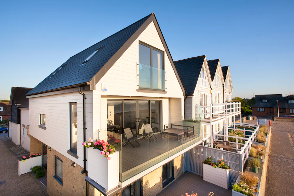 Sea Sunset Cottage A Chic Beach Front House In Bohemian Whitstable