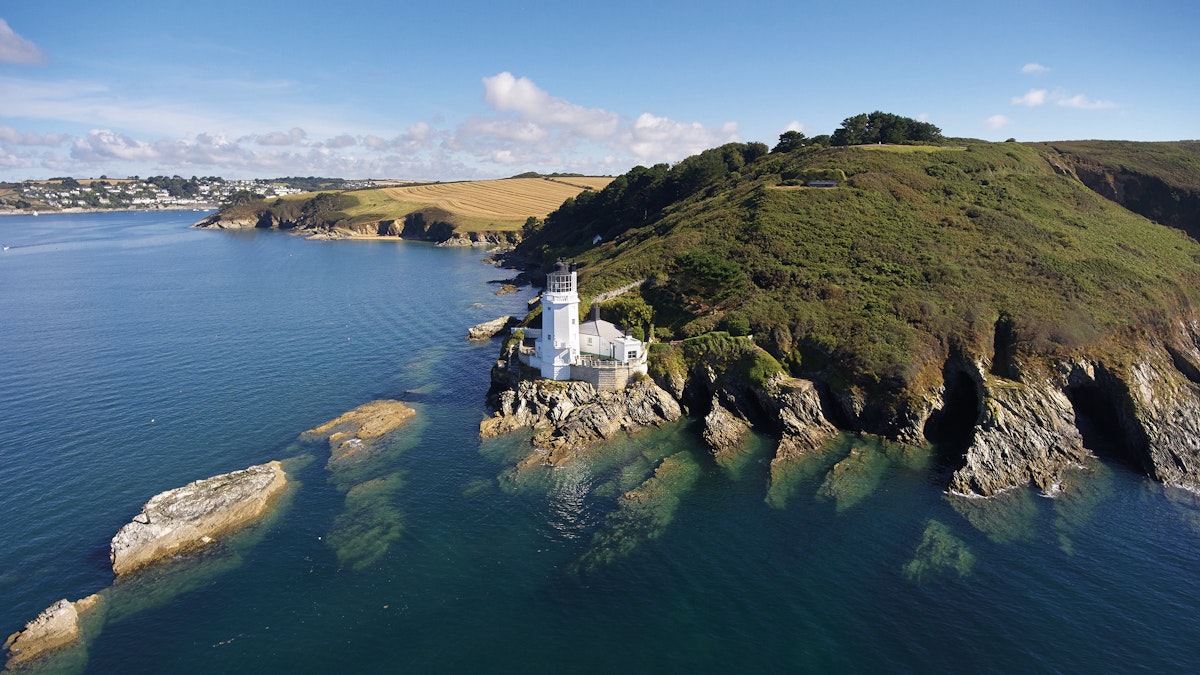 15-of-the-best-lighthouse-stays-in-the-uk