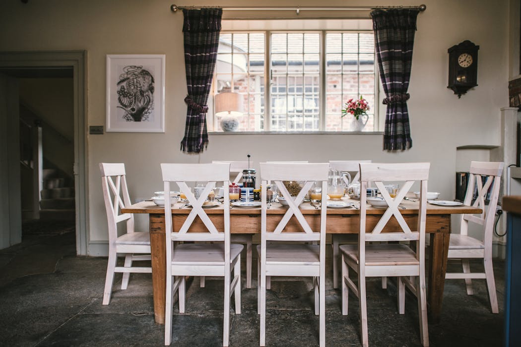 Launceston Farmhouse Dorset getaway for family and friends with indoor