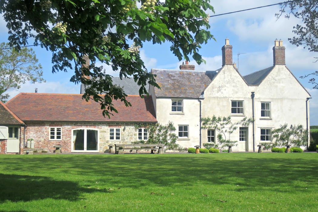 Launceston Farmhouse Dorset getaway for family and friends with indoor