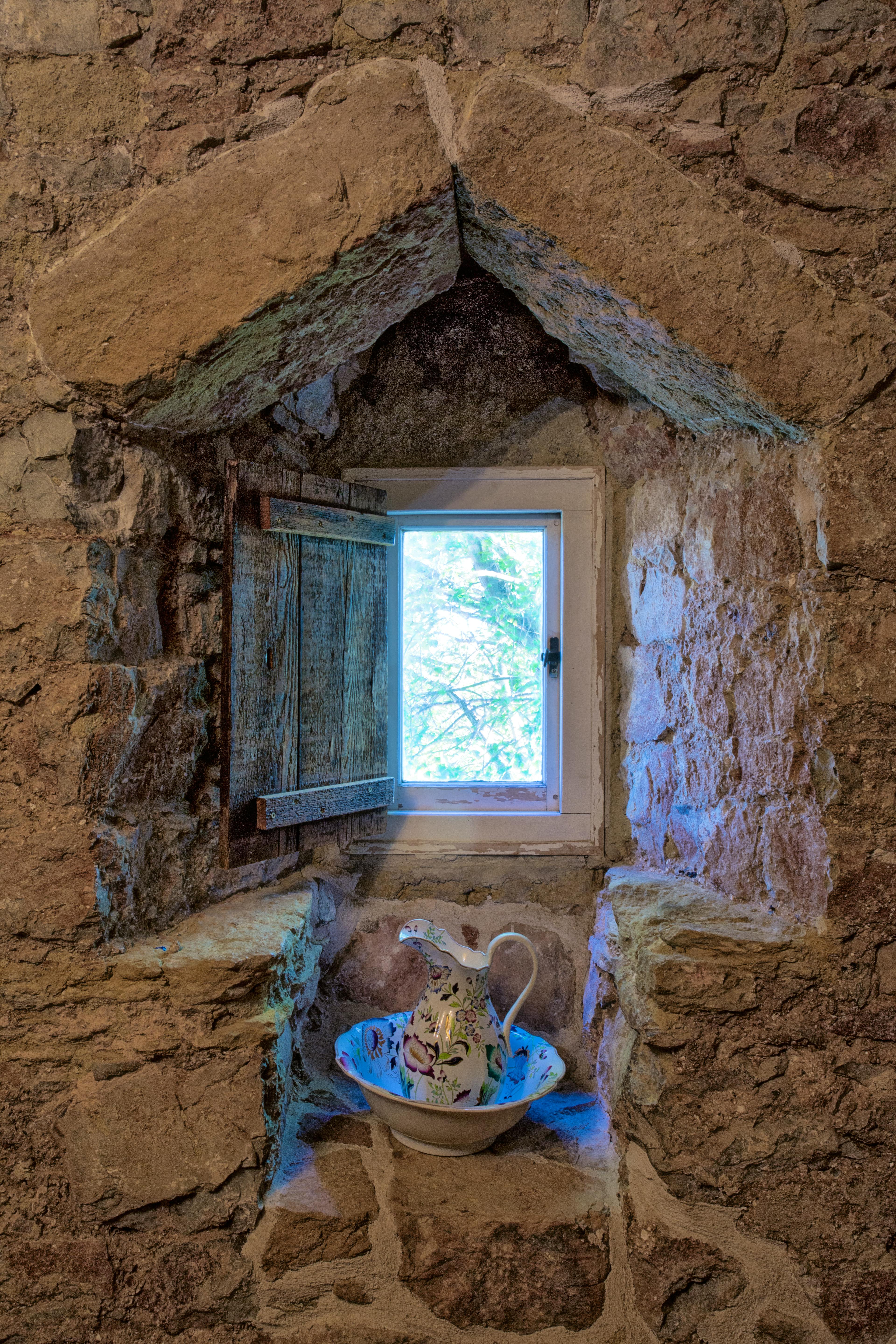 Llanthony Secunda Manor - Medieval Splendour In A Grade II ...