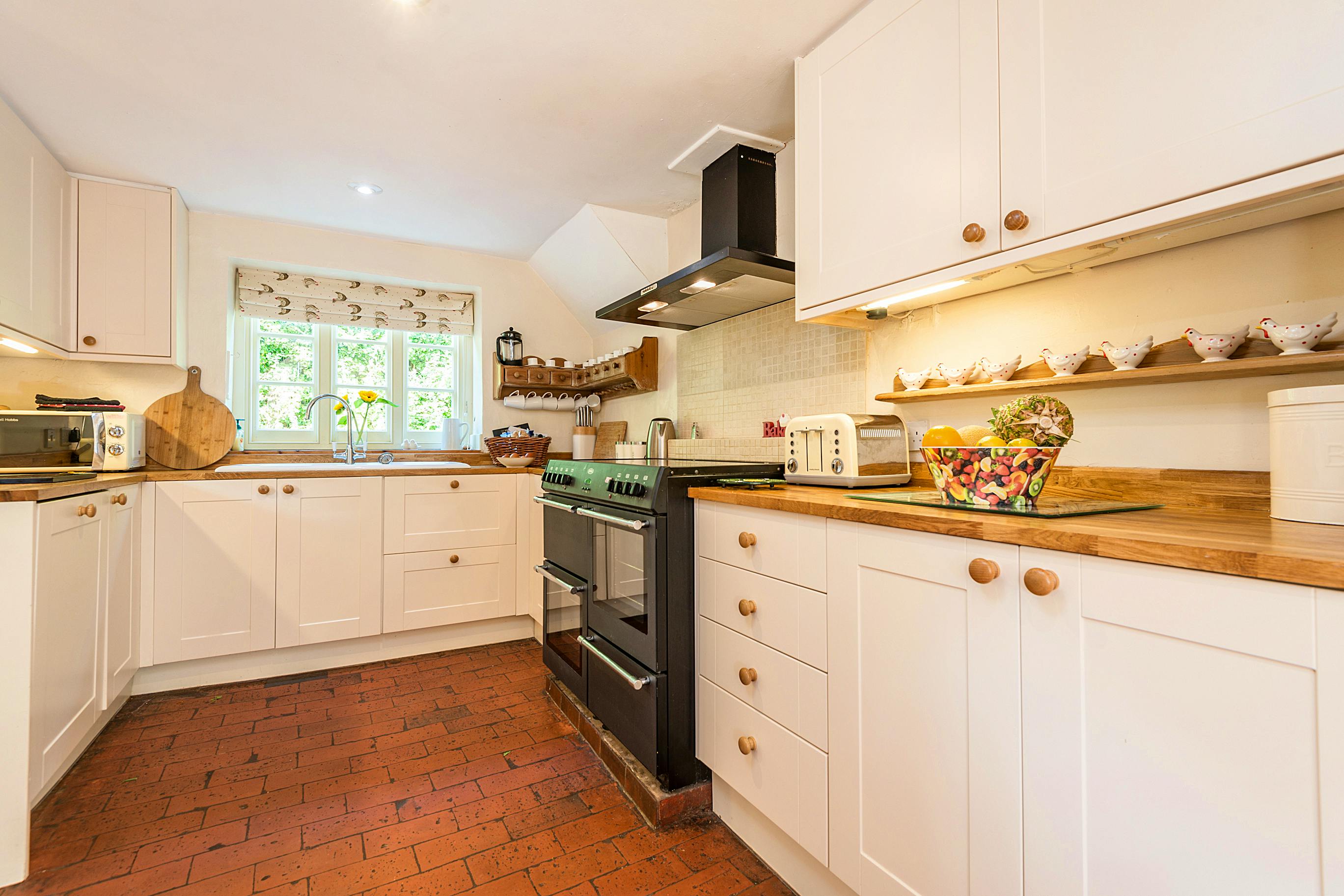 Shaker style kitchen 