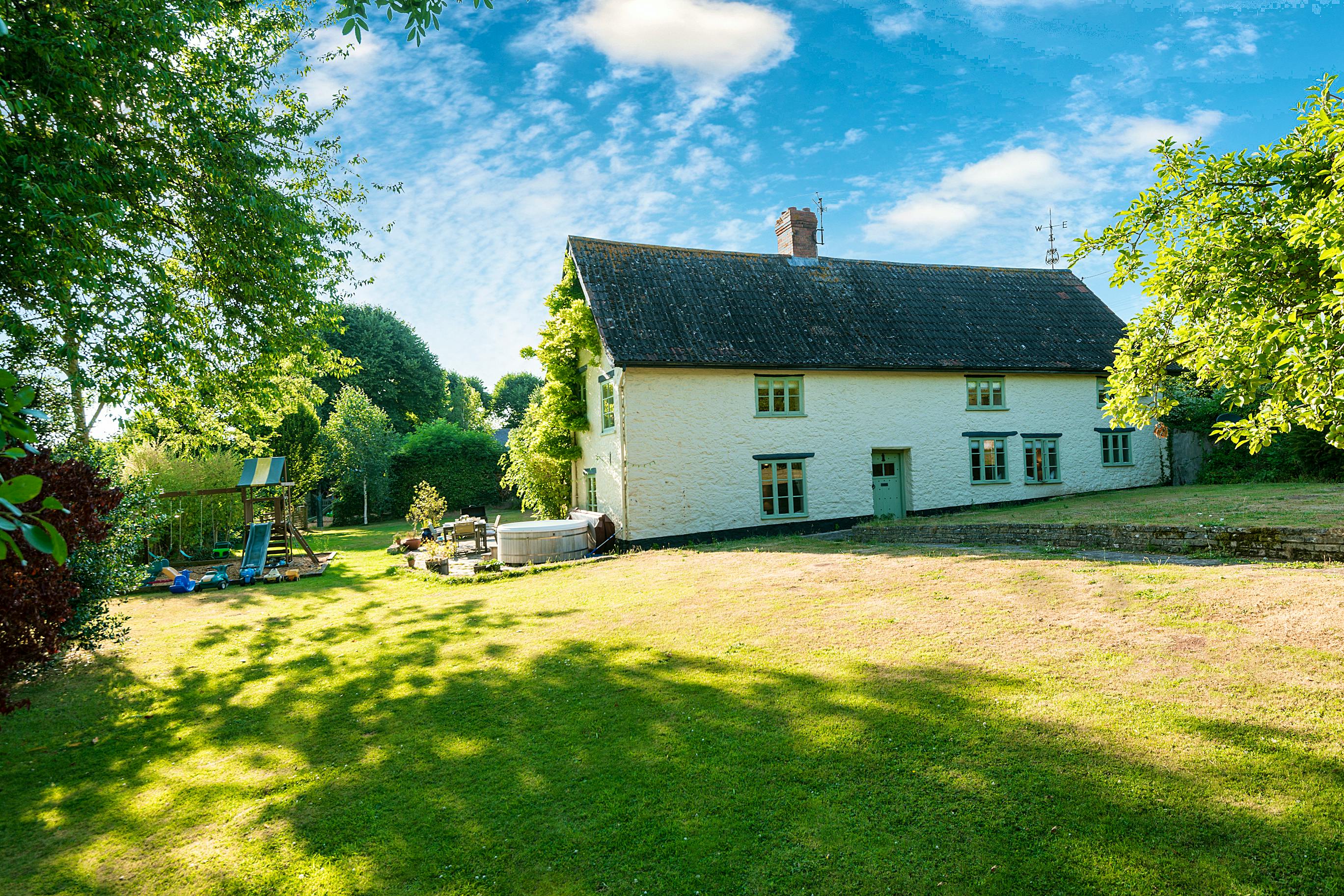 Cherry Tree Farmhouse 