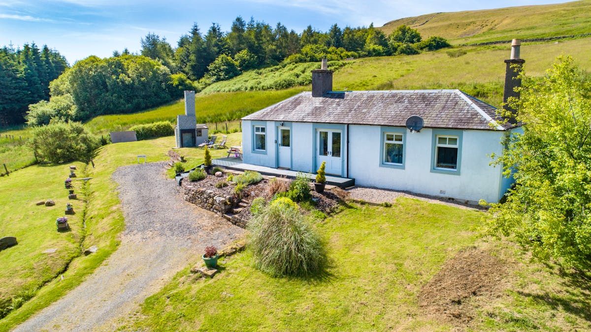 Brae Cottage Stylish Scottish cottage with amazing views