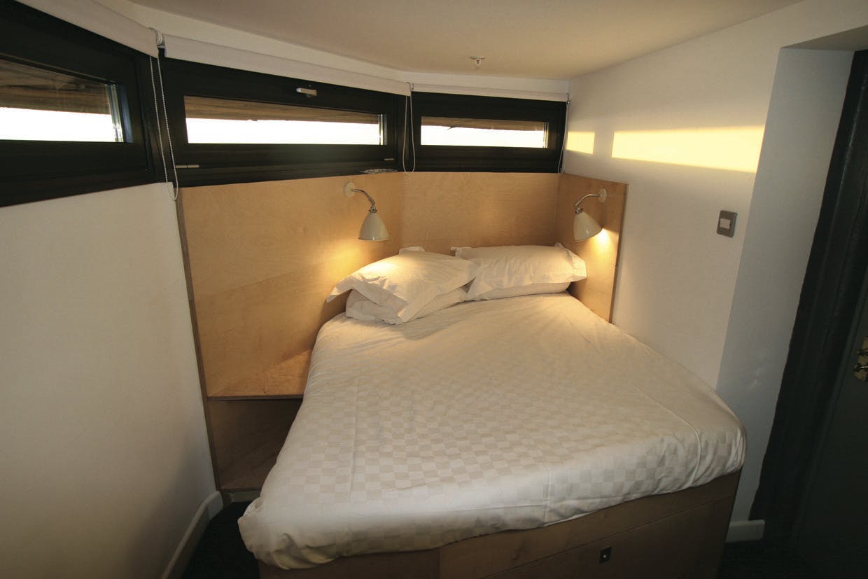 Radio Tower - Image 6