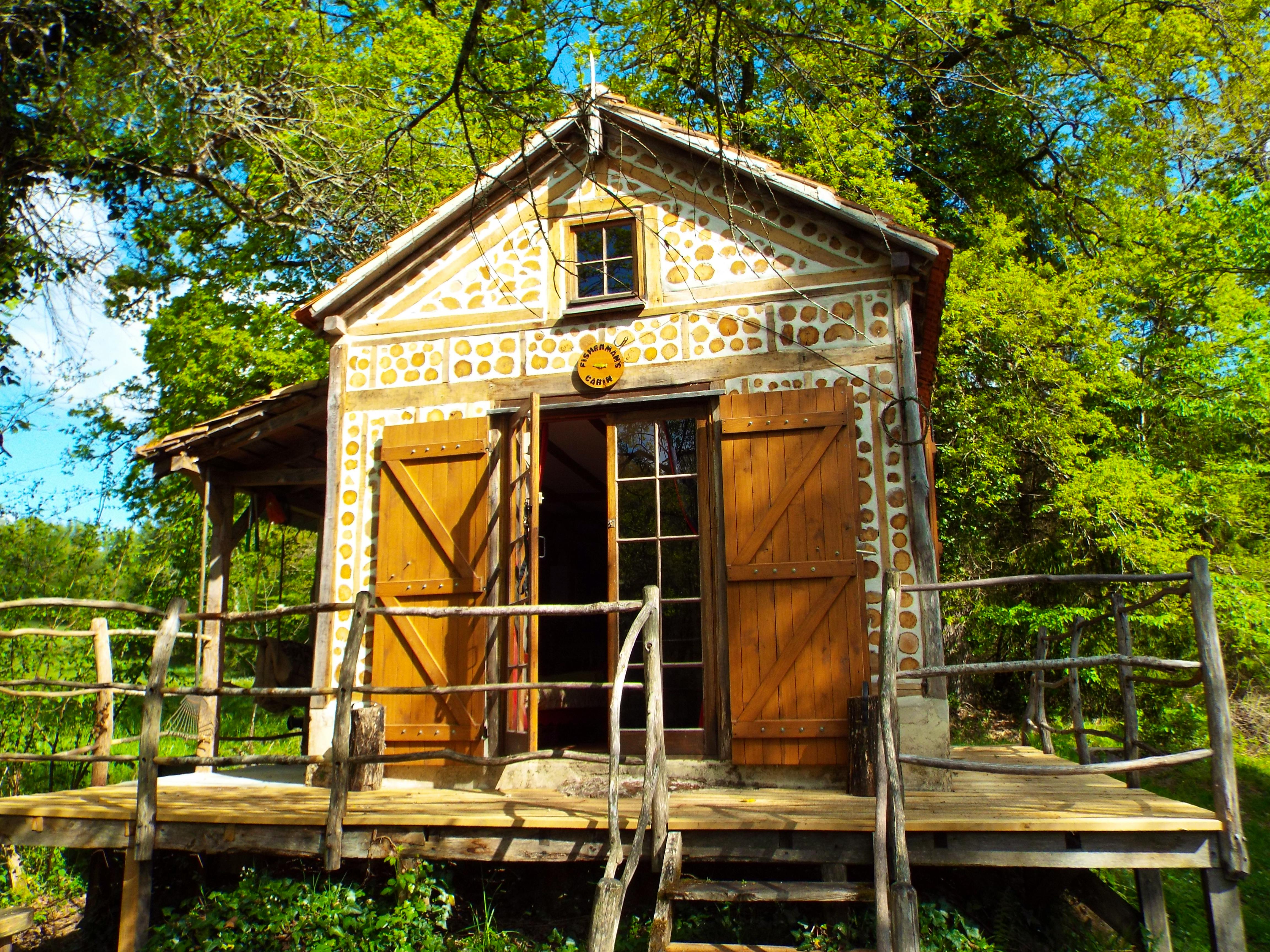 Fisherman\'s Cabin, Dordogne France